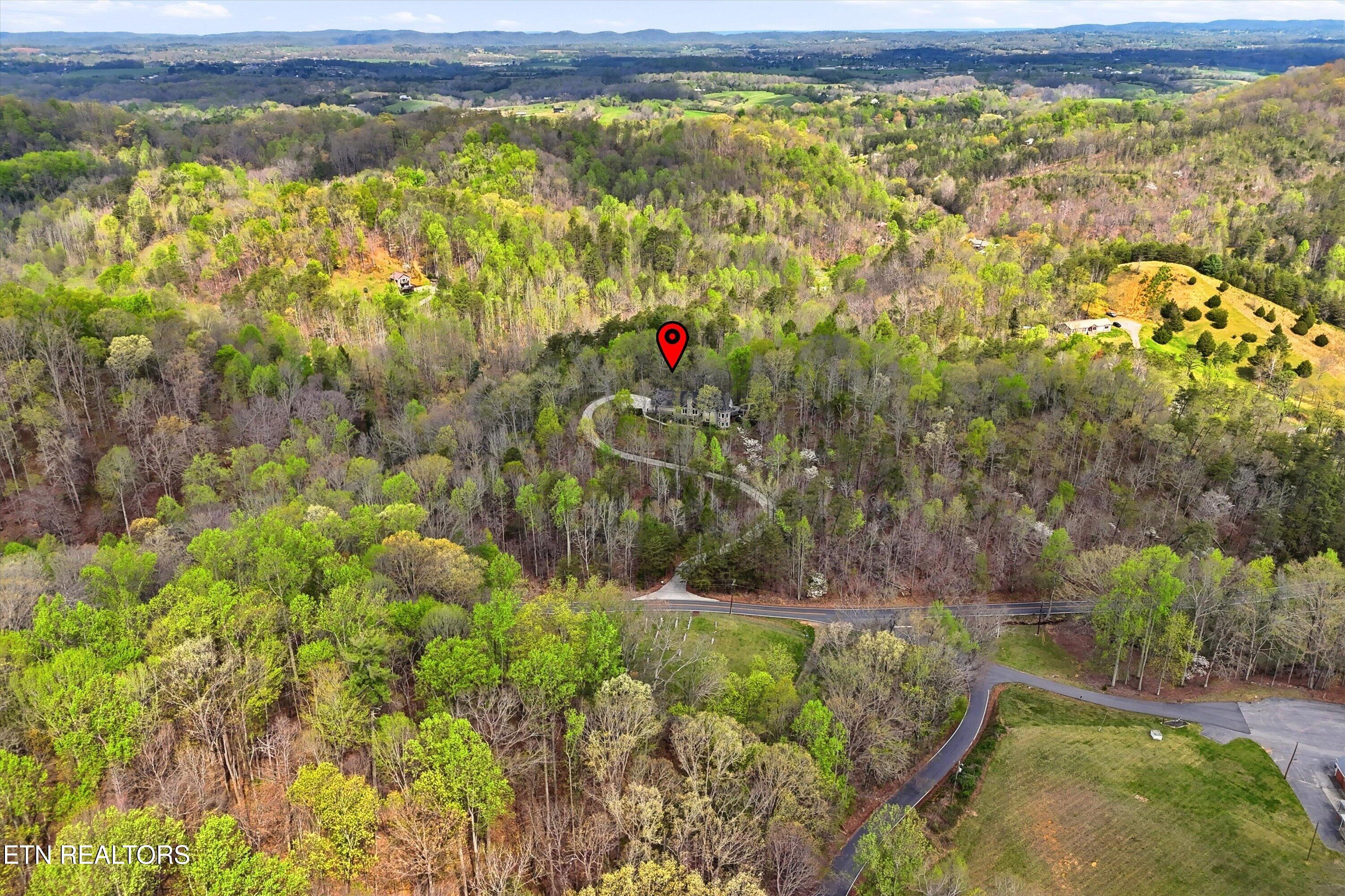 2012 Old Chilhowee Road Seymour TN 37865