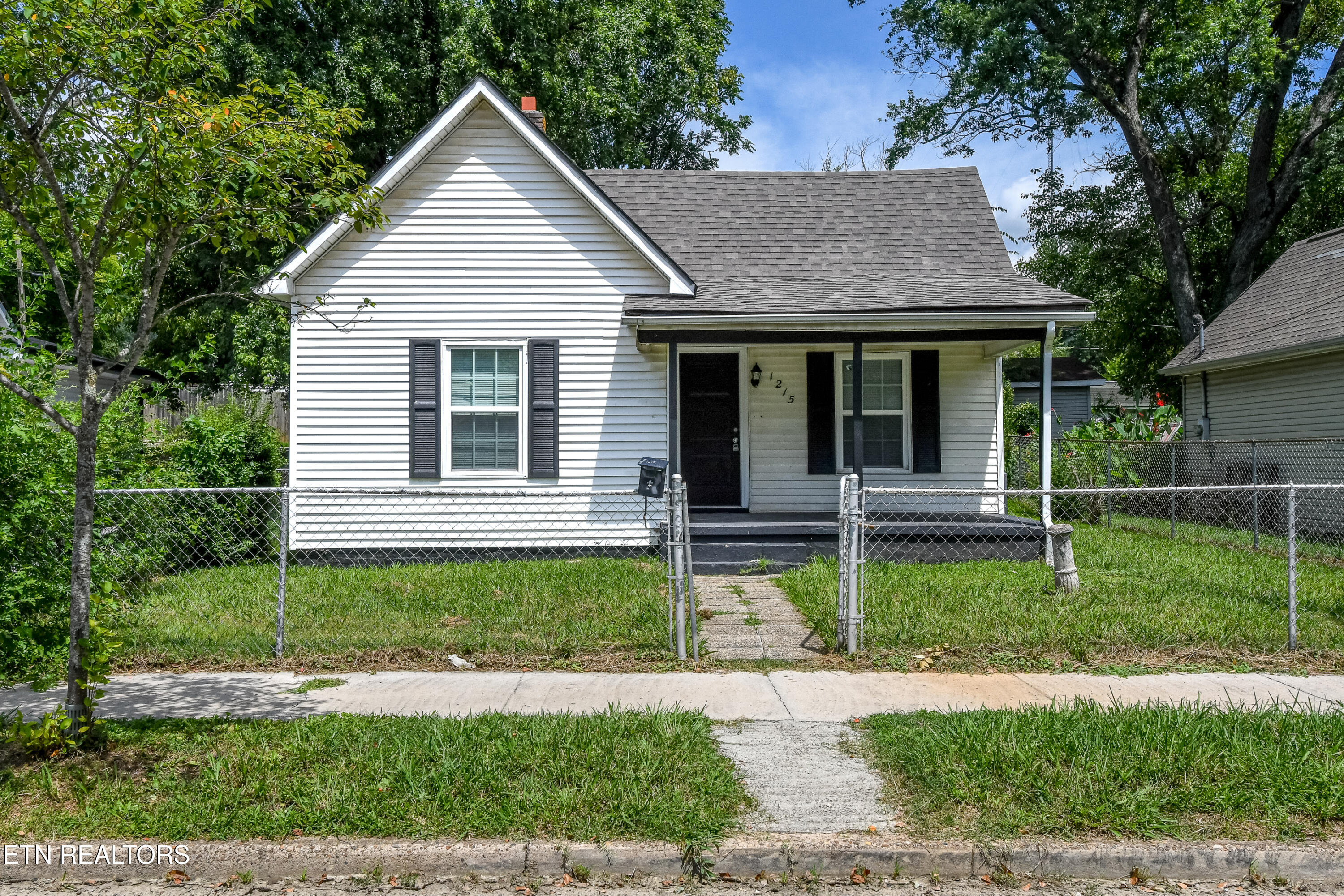 1215 Delaware Avenue Knoxville TN 37921