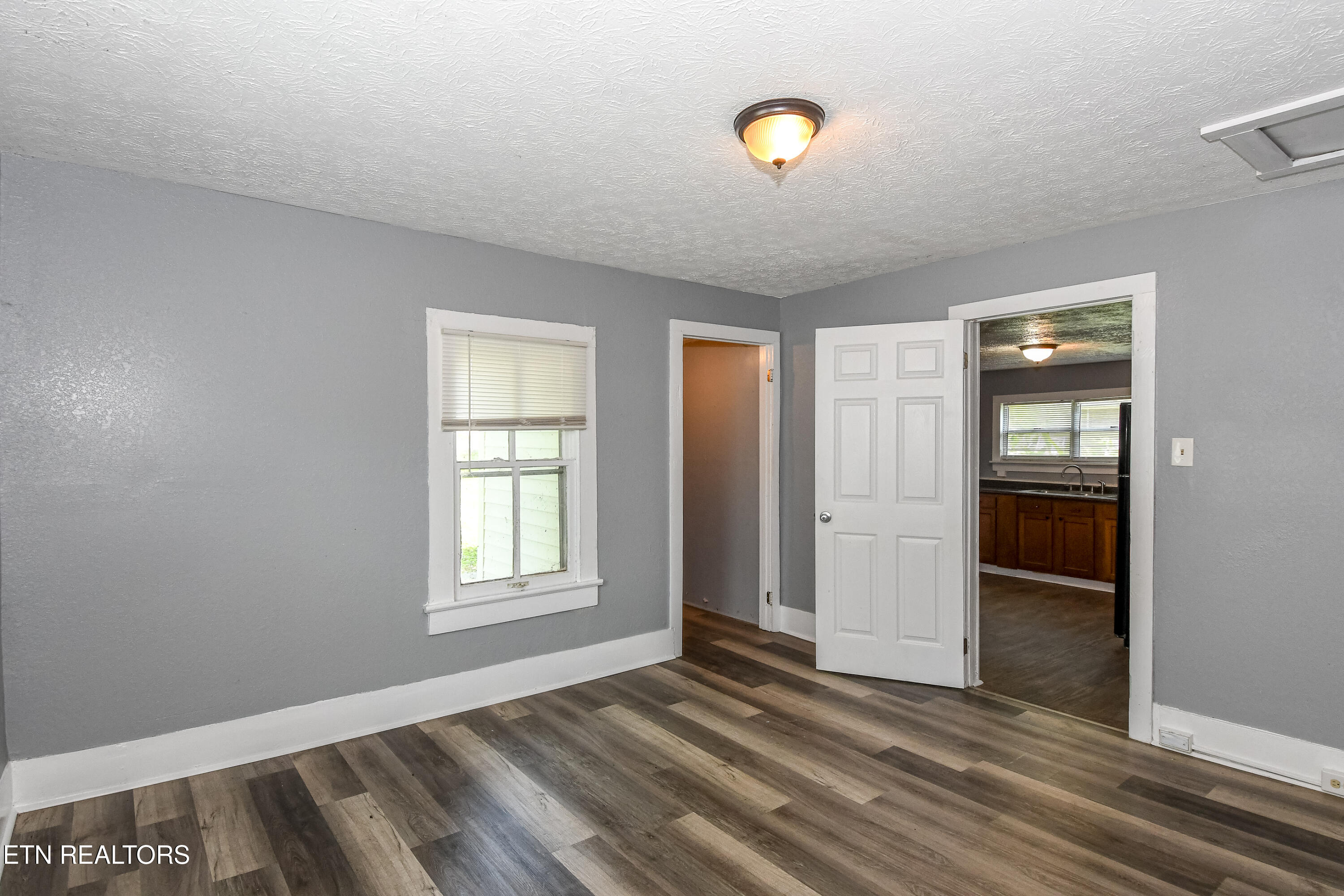 1215 Delaware Avenue Knoxville TN 37921