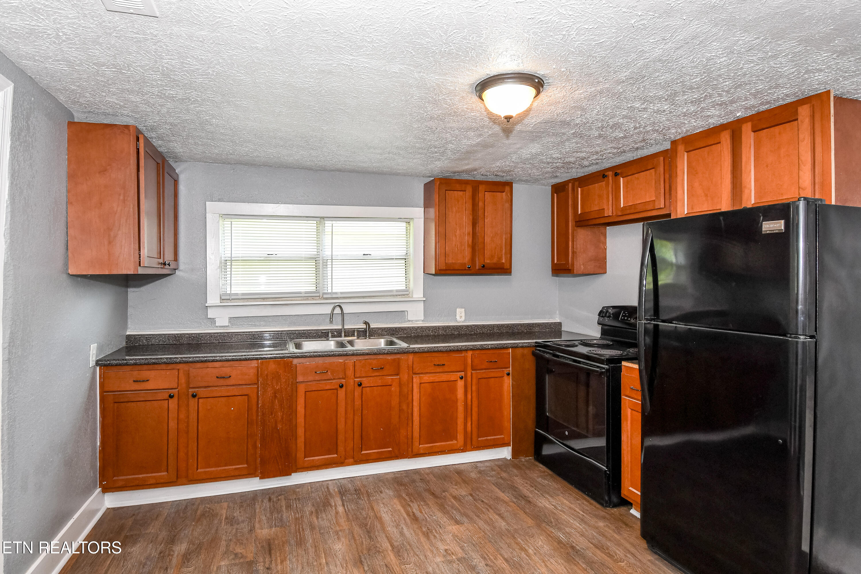 1215 Delaware Avenue Knoxville TN 37921