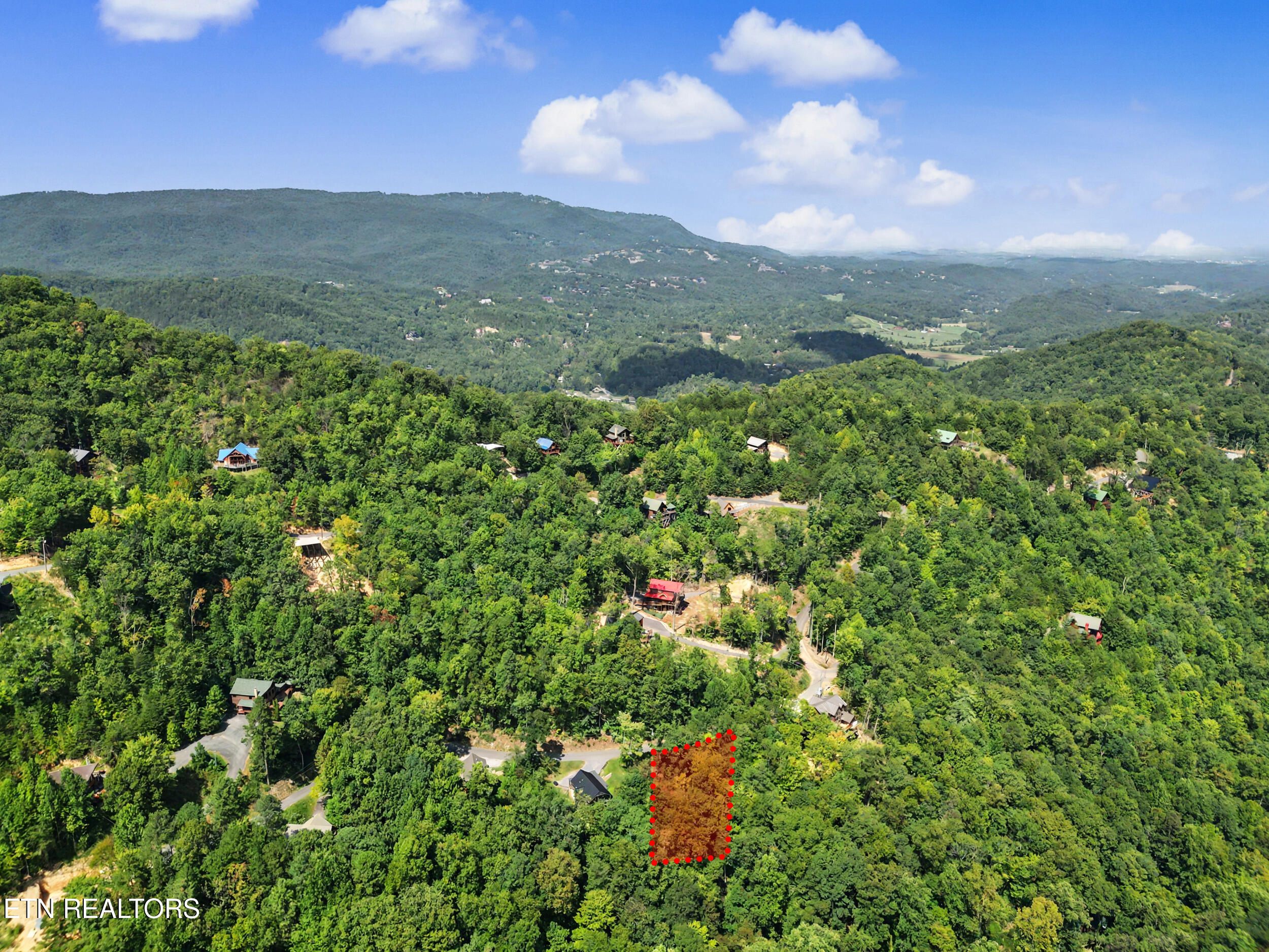 2724 Pine Crest Lane Sevierville TN 37862