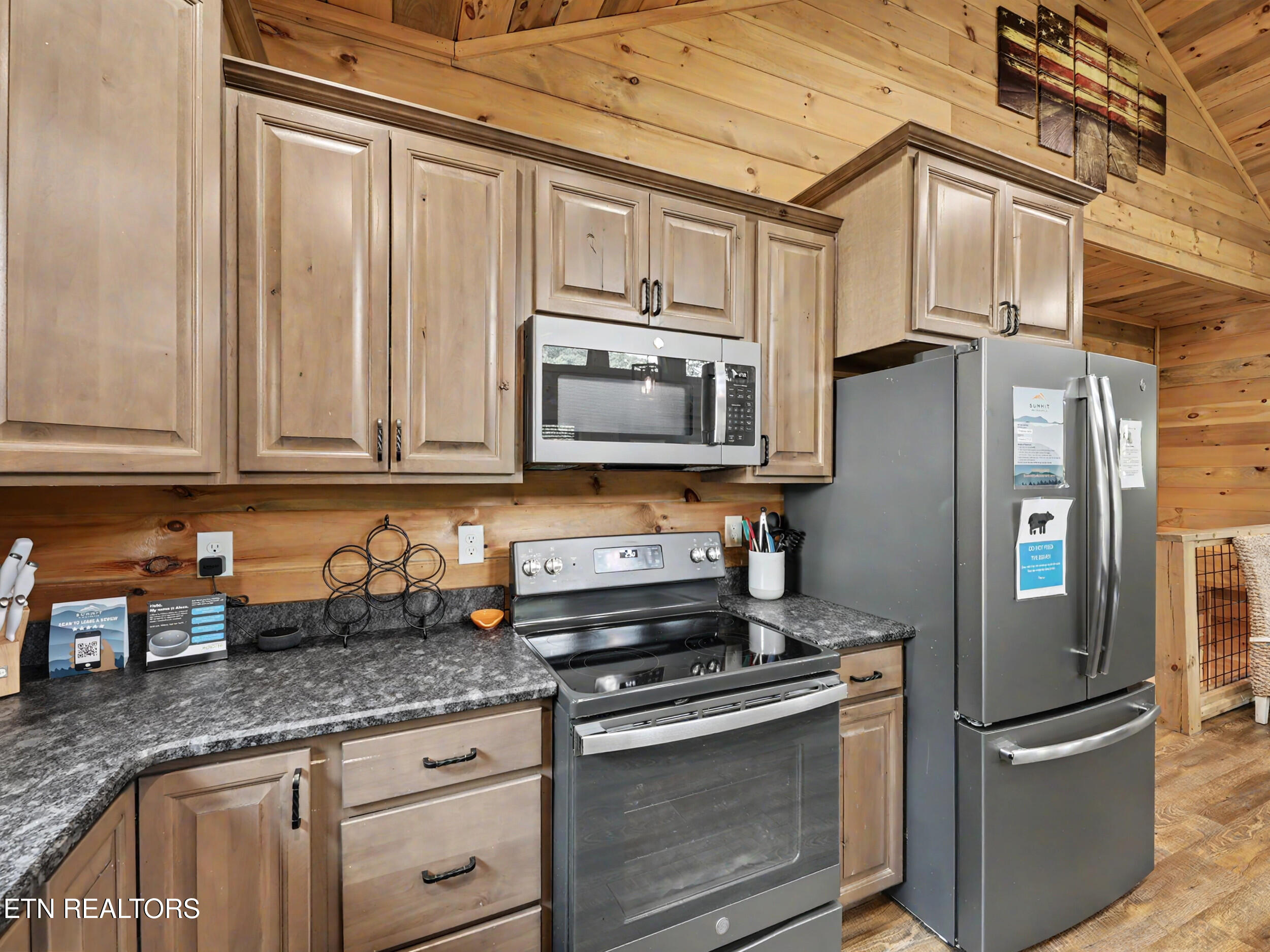2724 Pine Crest Lane Sevierville TN 37862