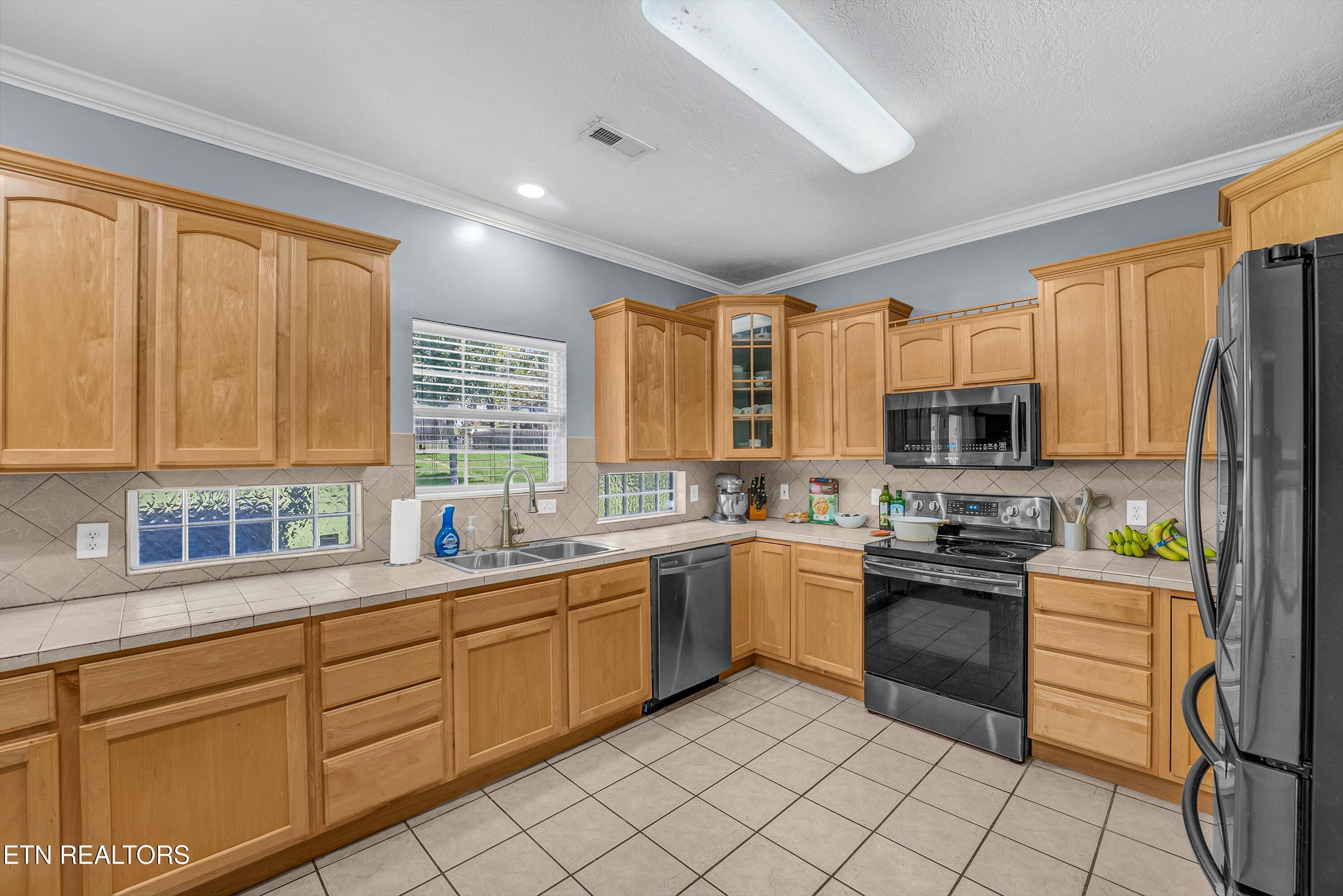 5021 Magic Lantern Drive Knoxville TN 37918