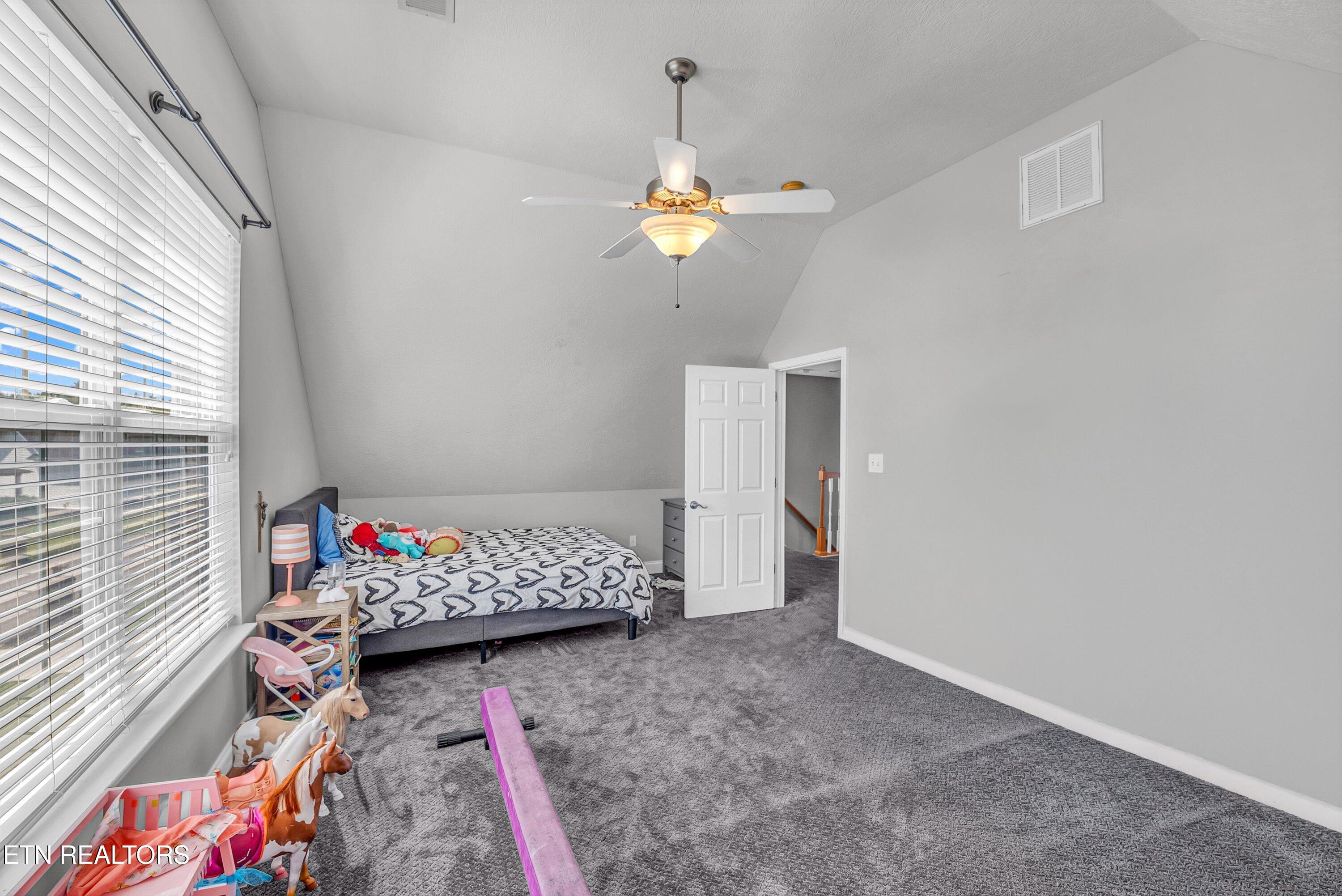 5021 Magic Lantern Drive Knoxville TN 37918