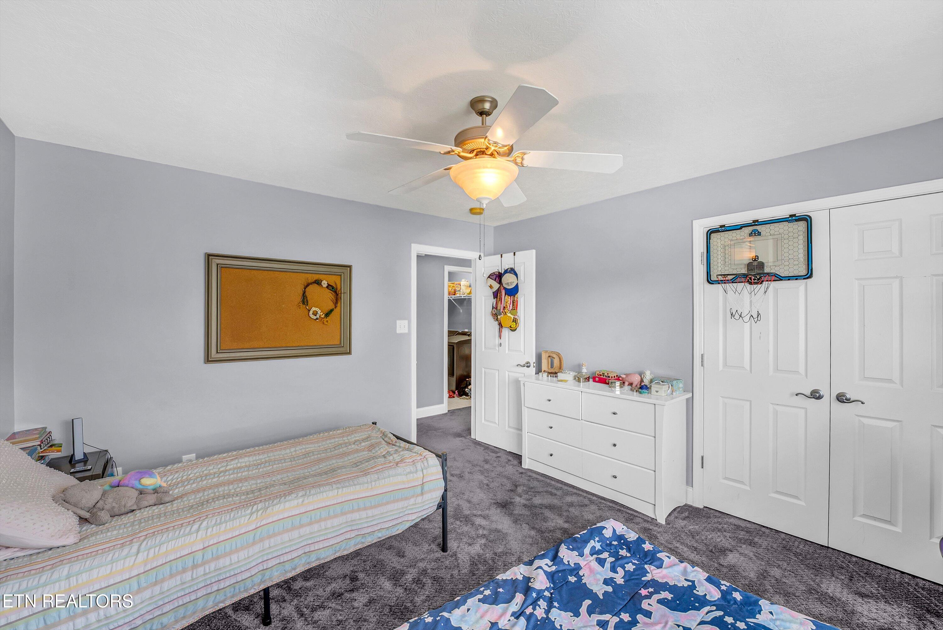 5021 Magic Lantern Drive Knoxville TN 37918