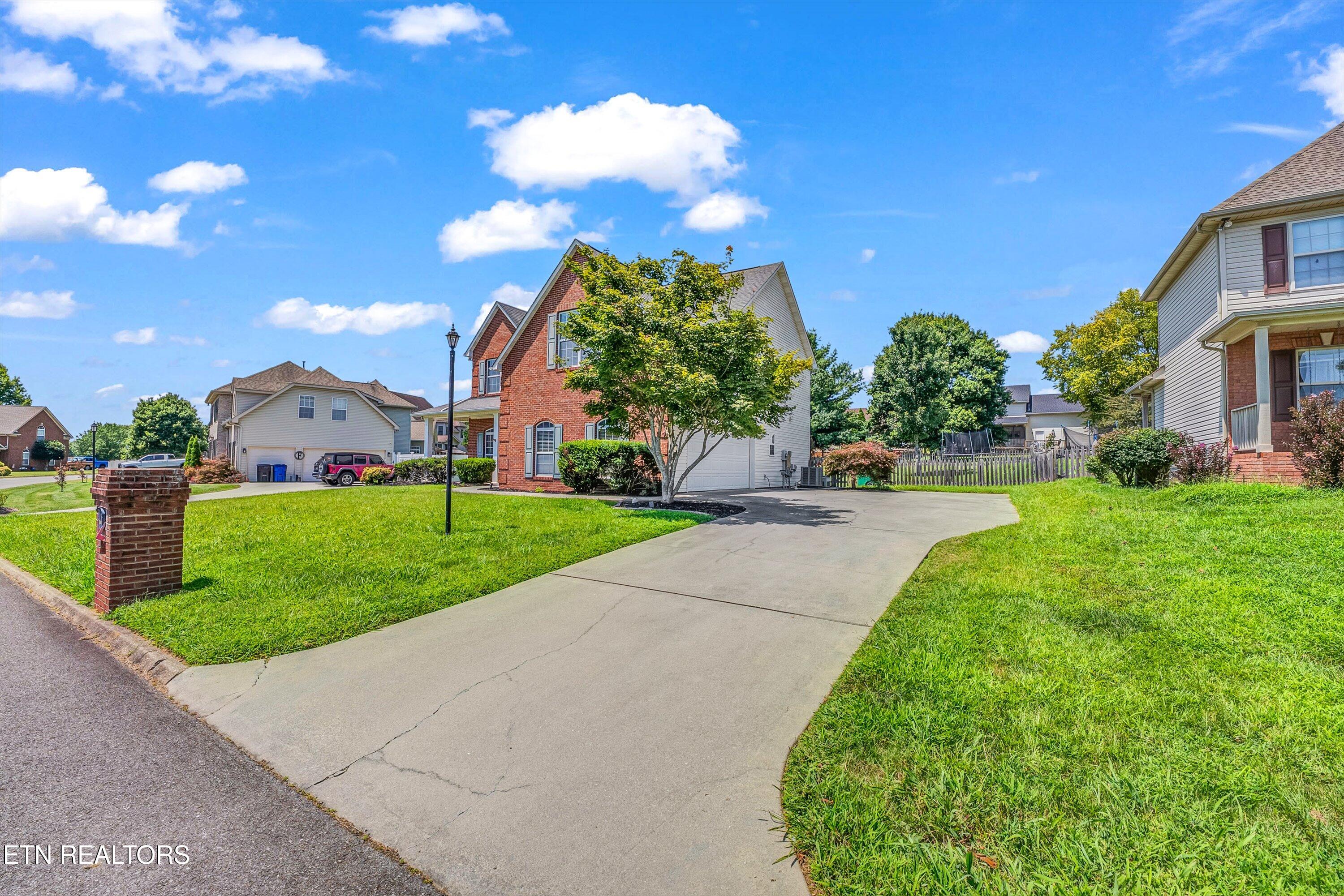 5021 Magic Lantern Drive Knoxville TN 37918