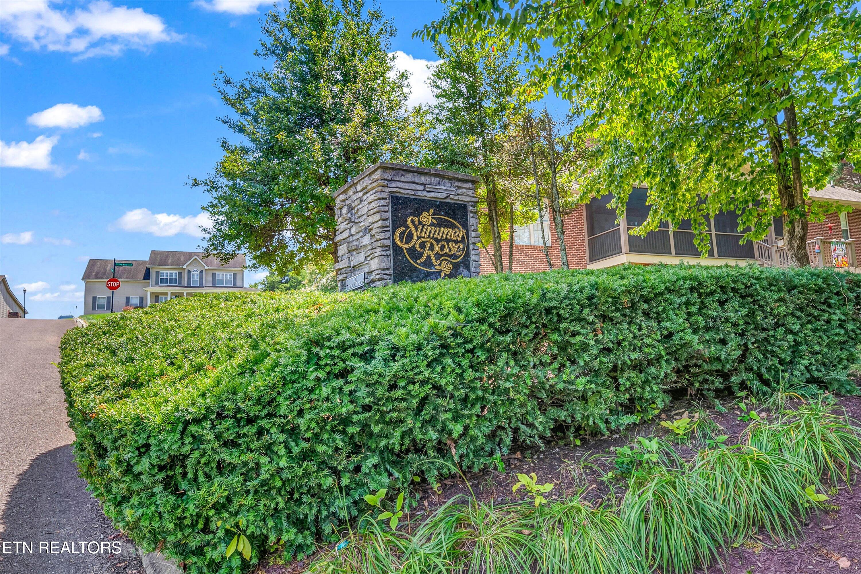 5021 Magic Lantern Drive Knoxville TN 37918