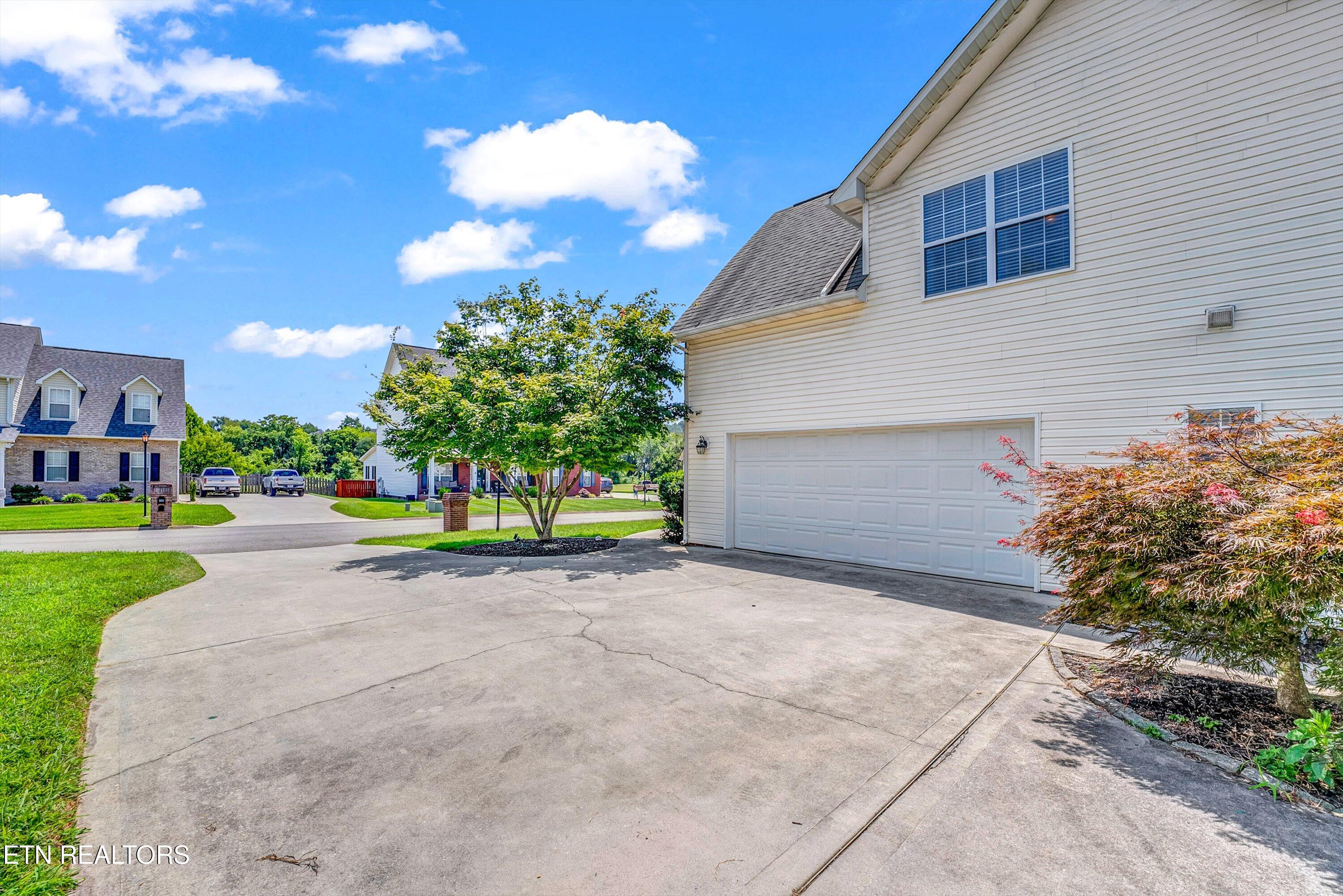 5021 Magic Lantern Drive Knoxville TN 37918