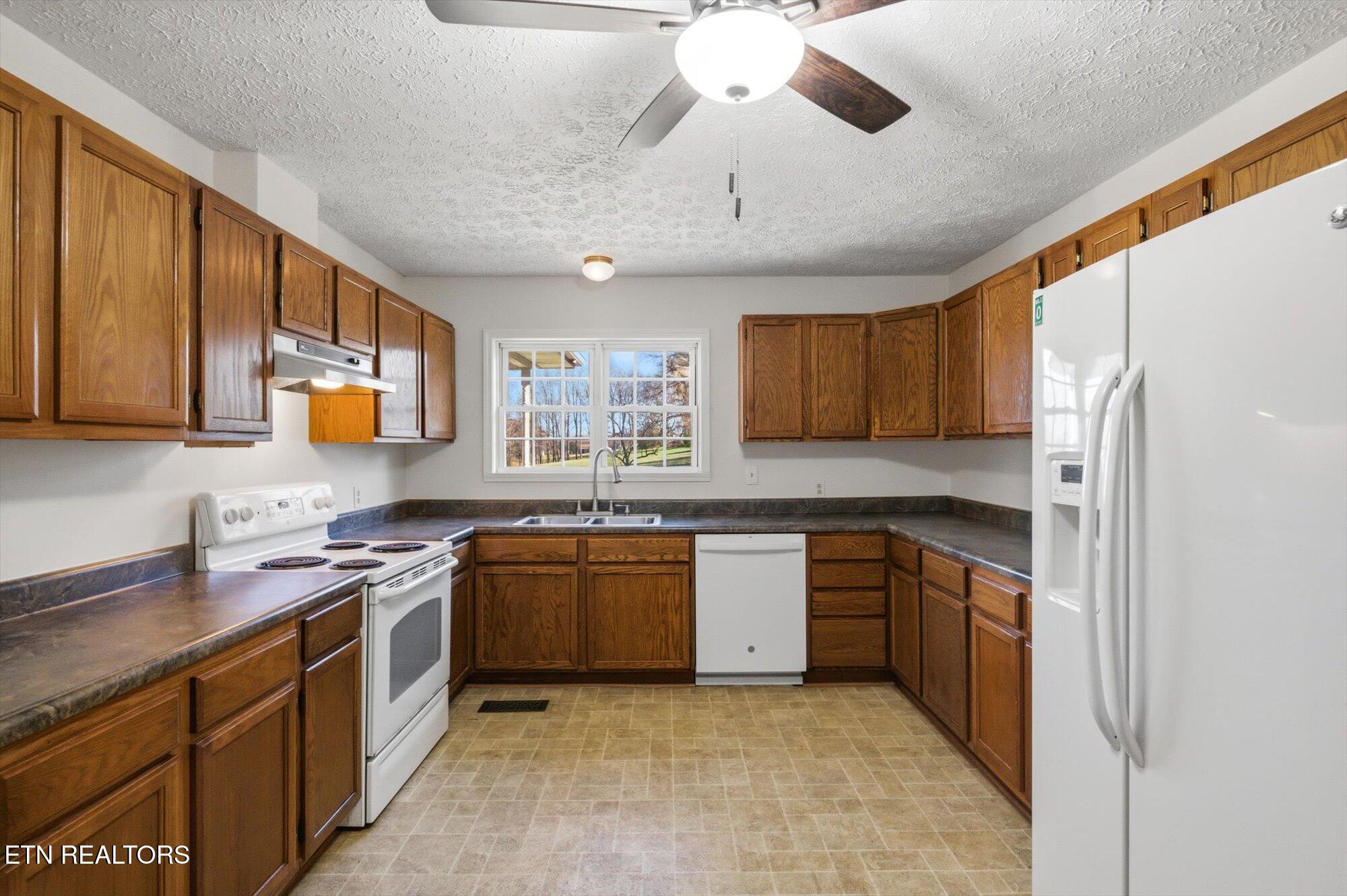 374 Depot Street Vonore TN 37885
