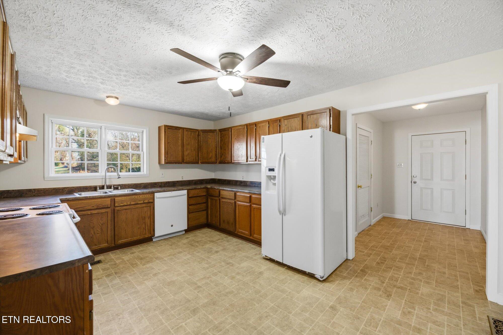 374 Depot Street Vonore TN 37885