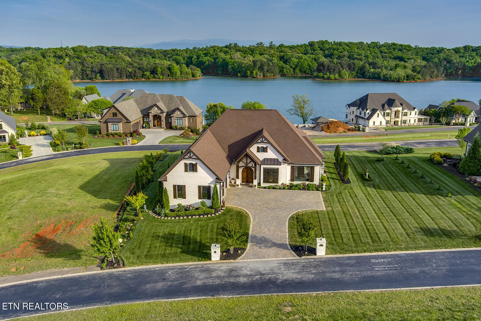 124 Nightingale Drive Vonore TN 37885
