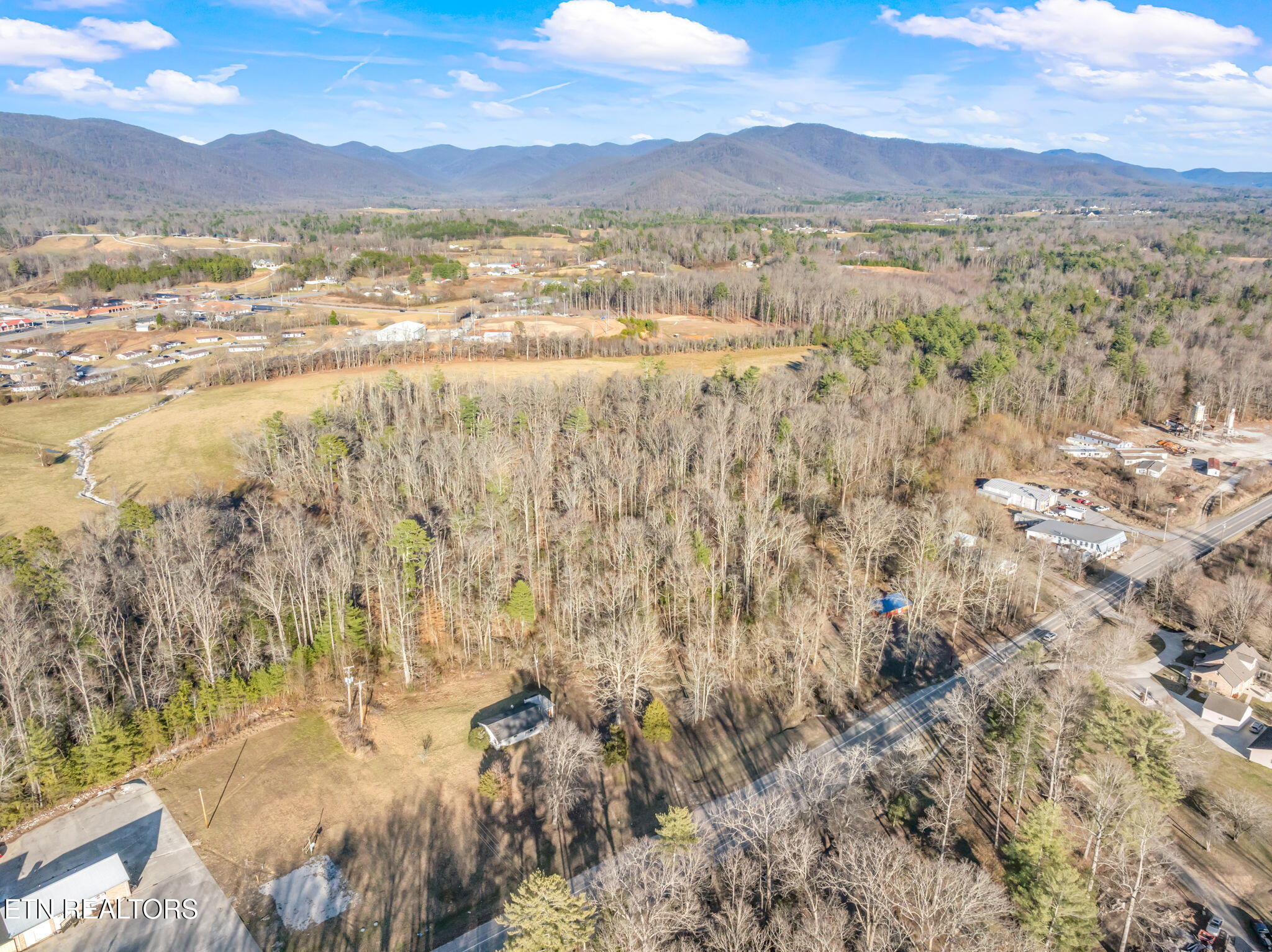 3664 3648 Morgan County Highway Wartburg TN 37887