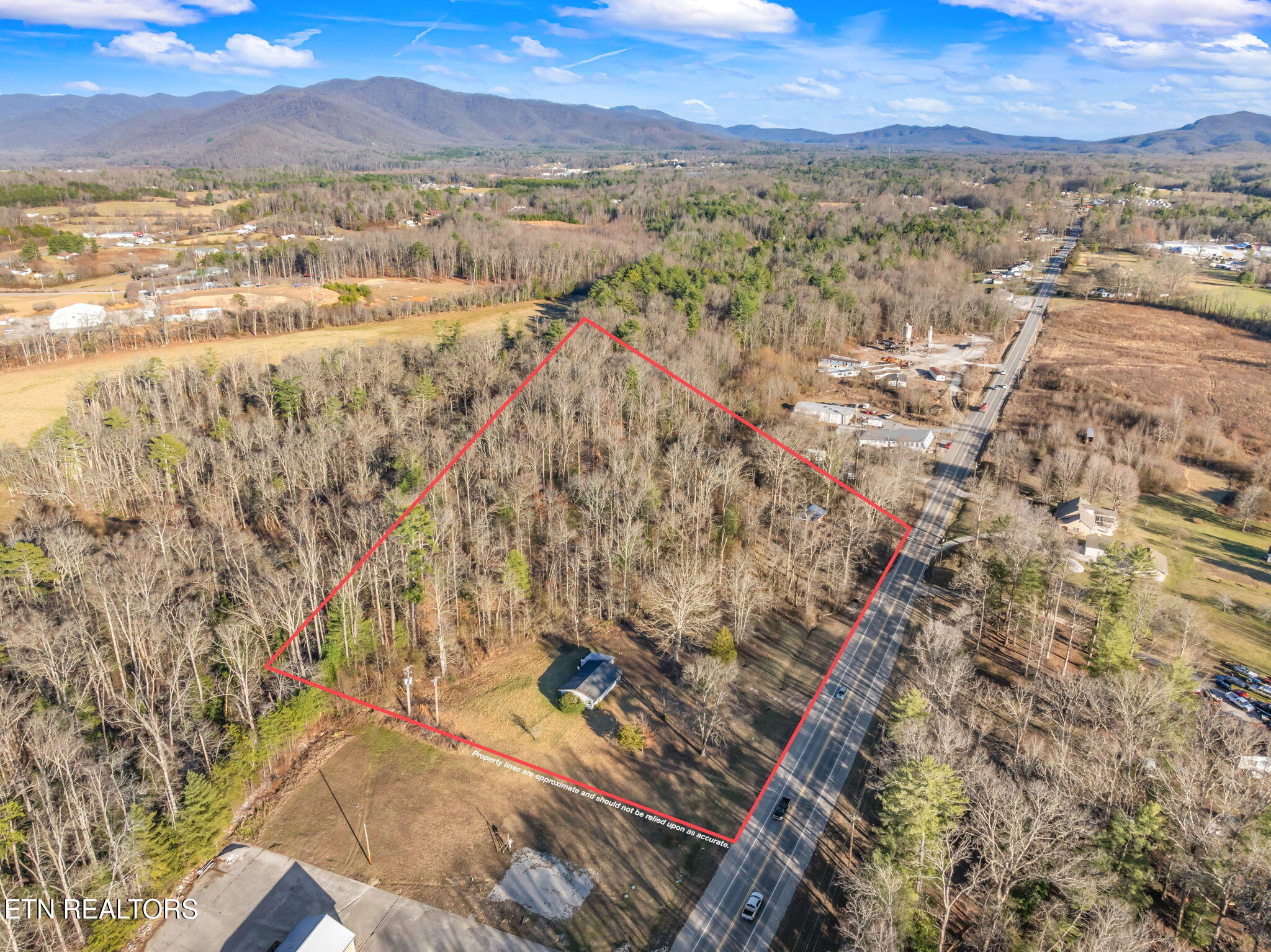 3664 3648 Morgan County Highway Wartburg TN 37887