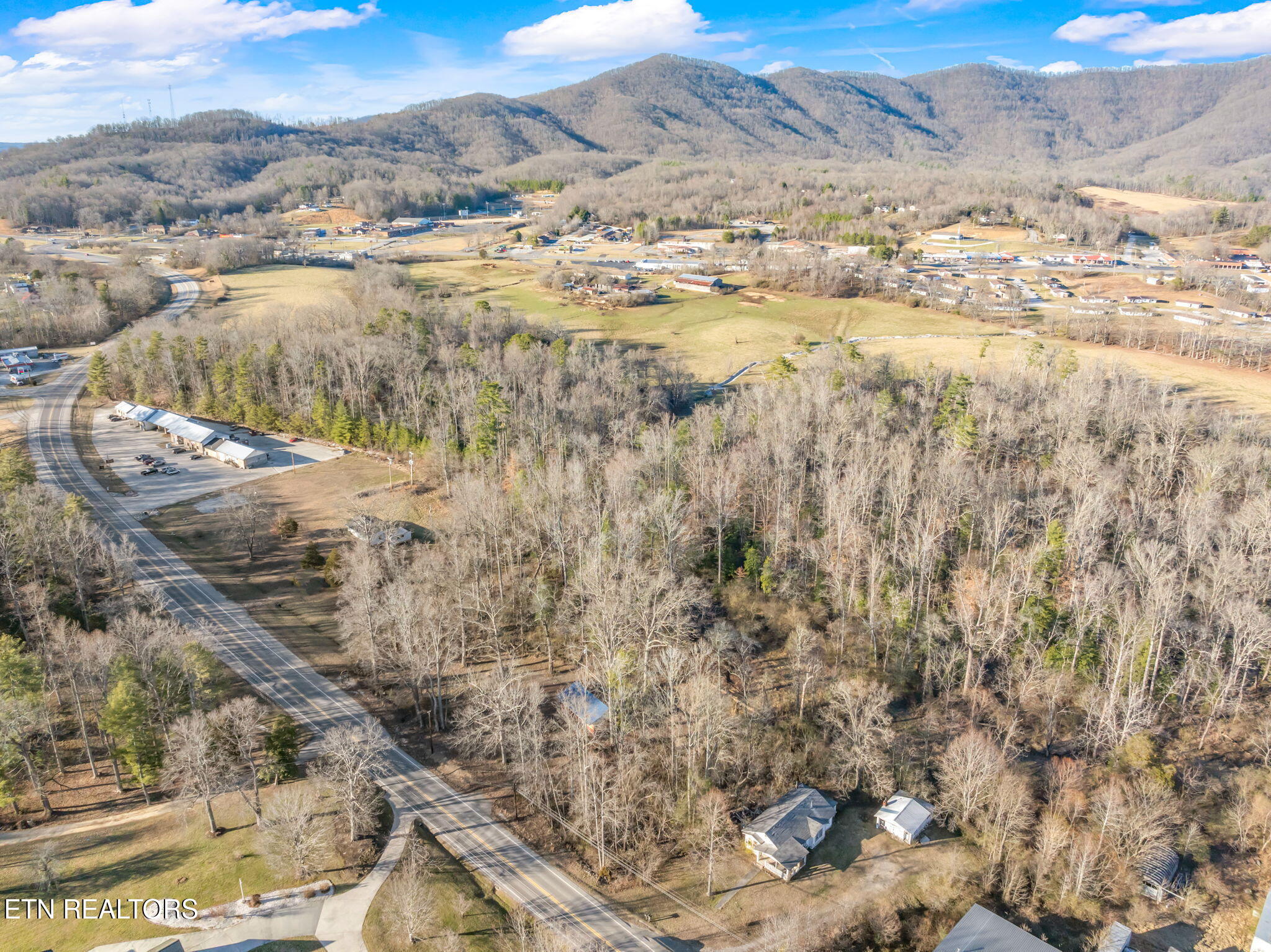 3664 3648 Morgan County Highway Wartburg TN 37887