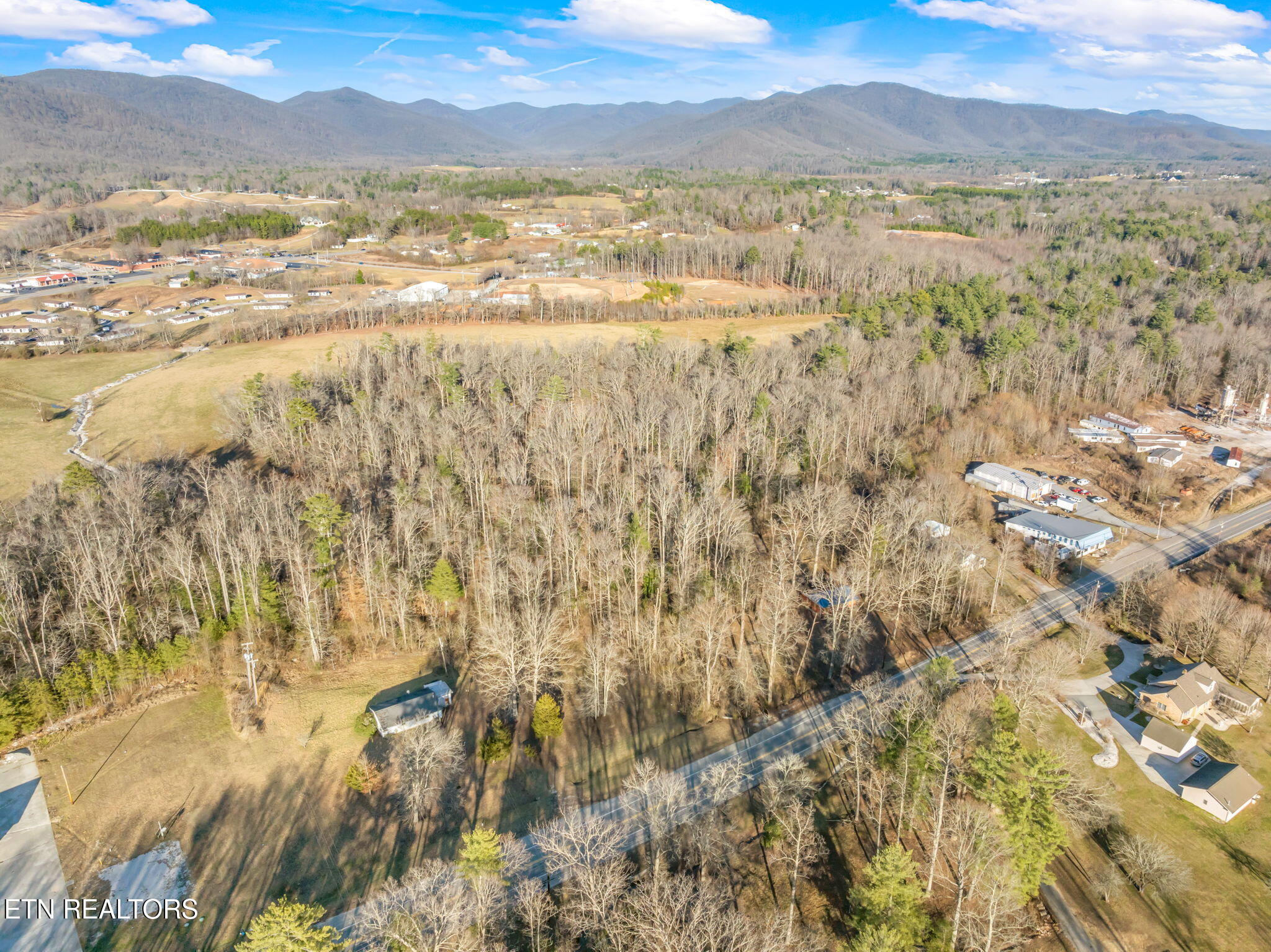 3664 3648 Morgan County Highway Wartburg TN 37887