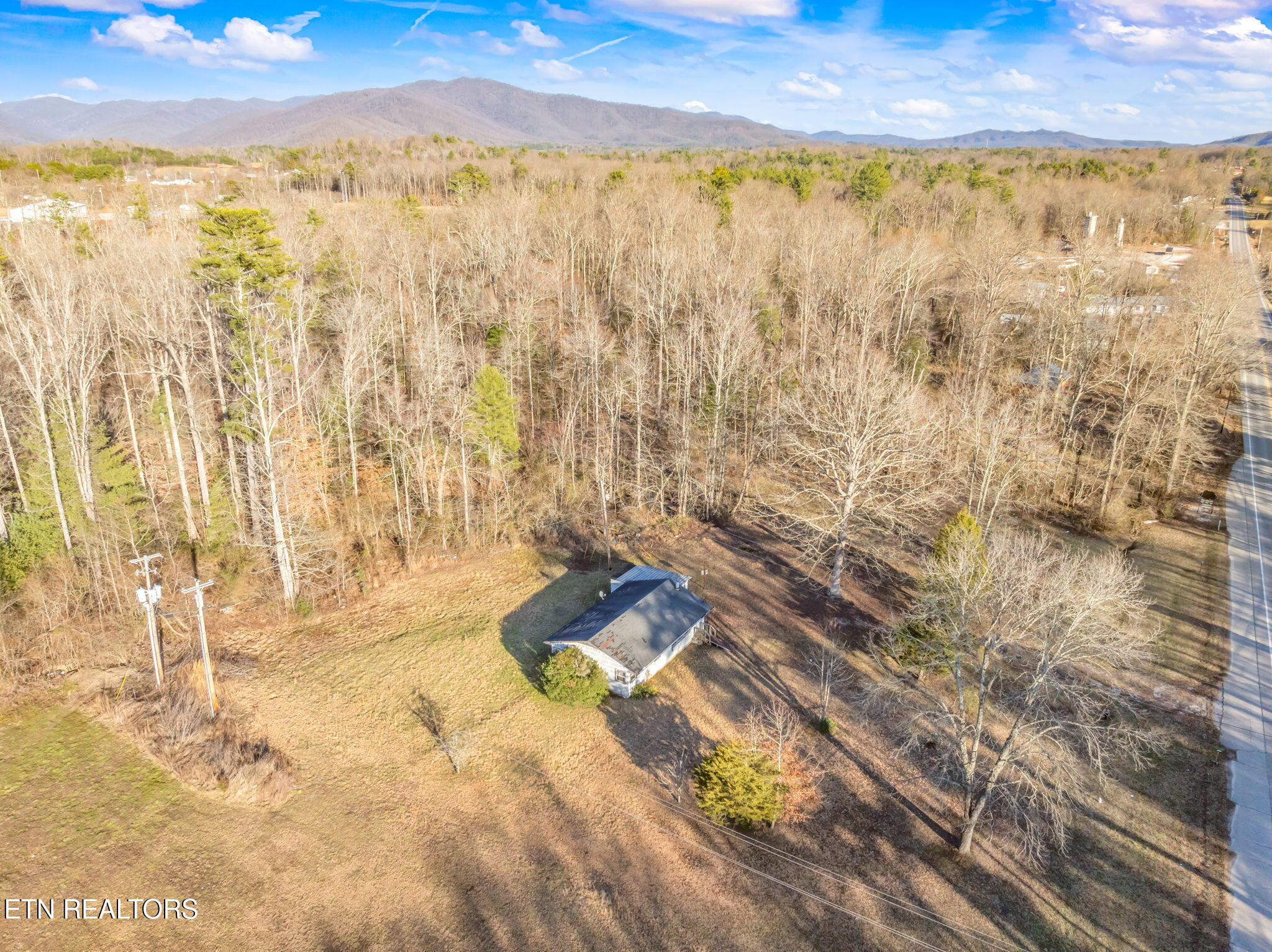 3664 3648 Morgan County Highway Wartburg TN 37887