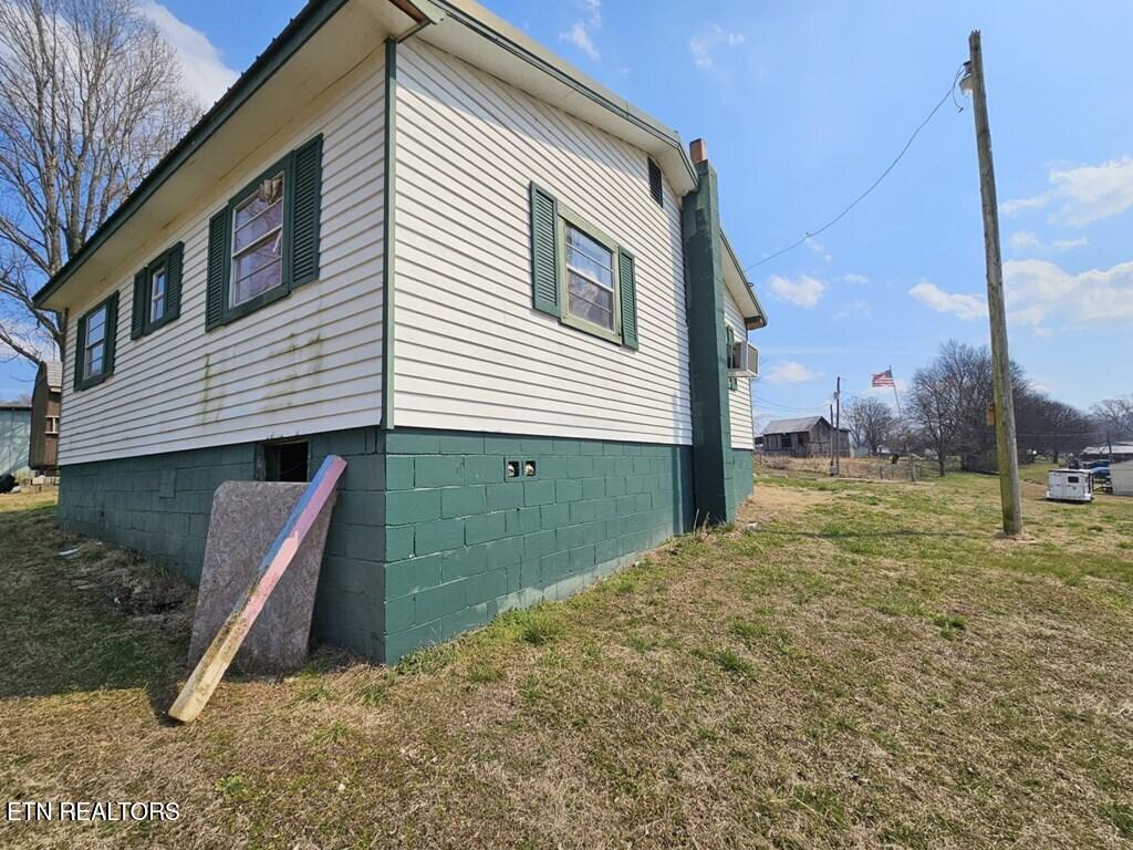 4020 W Wade Road Loudon TN 37774