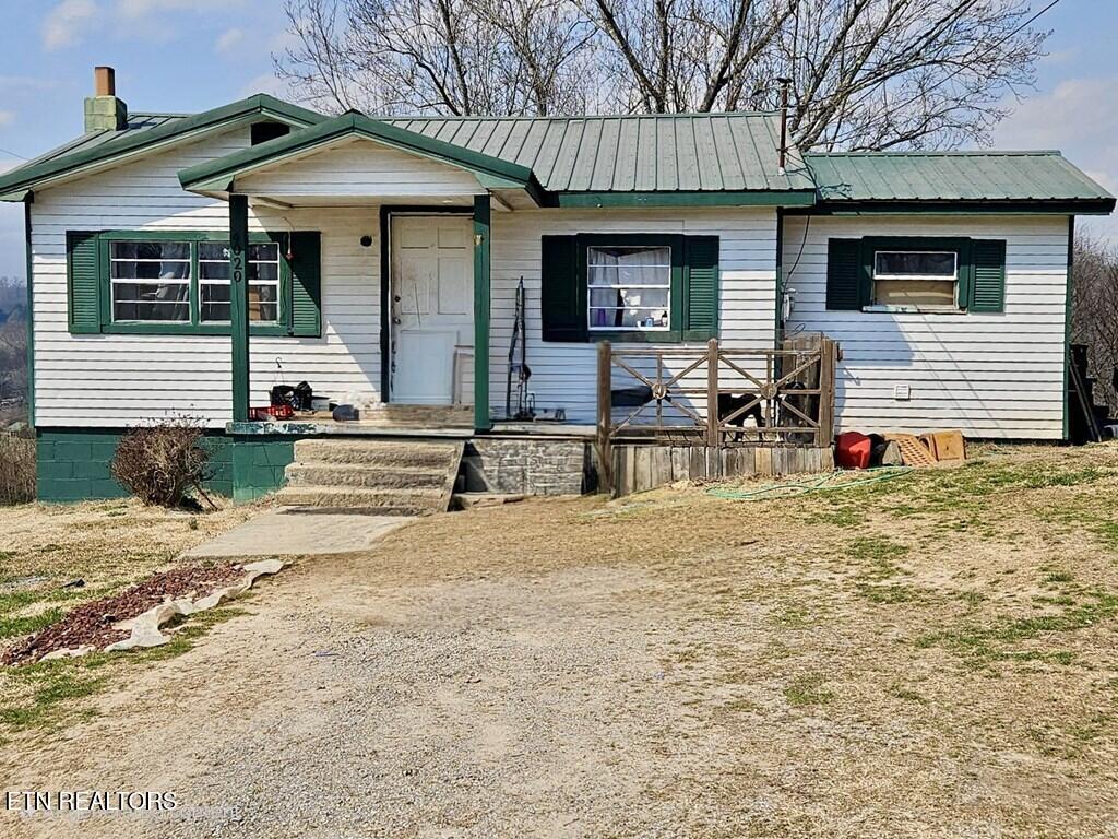 4020 W Wade Road Loudon TN 37774