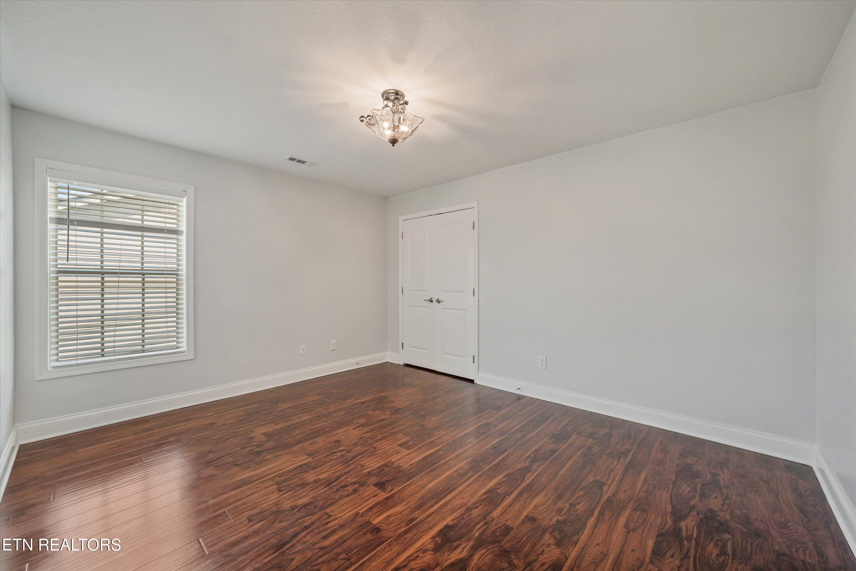 12728 Sailpointe Lane Knoxville TN 37922