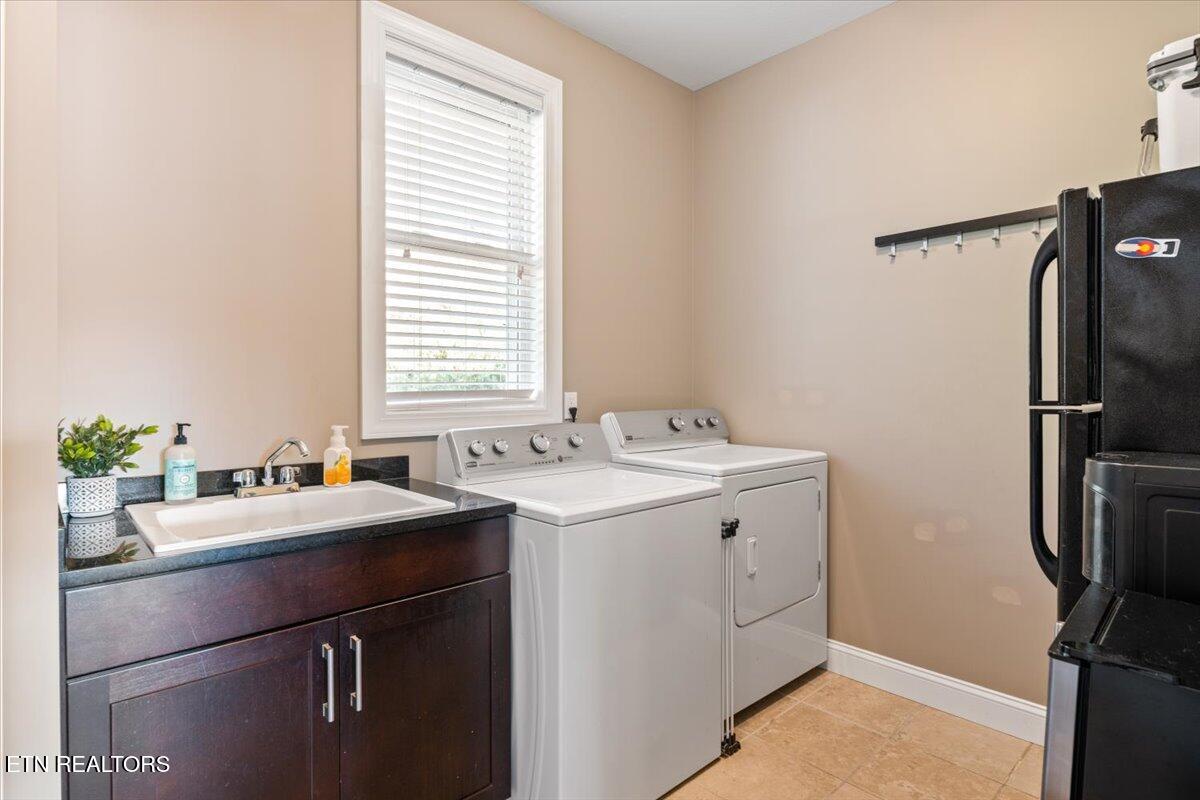 493 Bankwood Lane Lafollette TN 37766