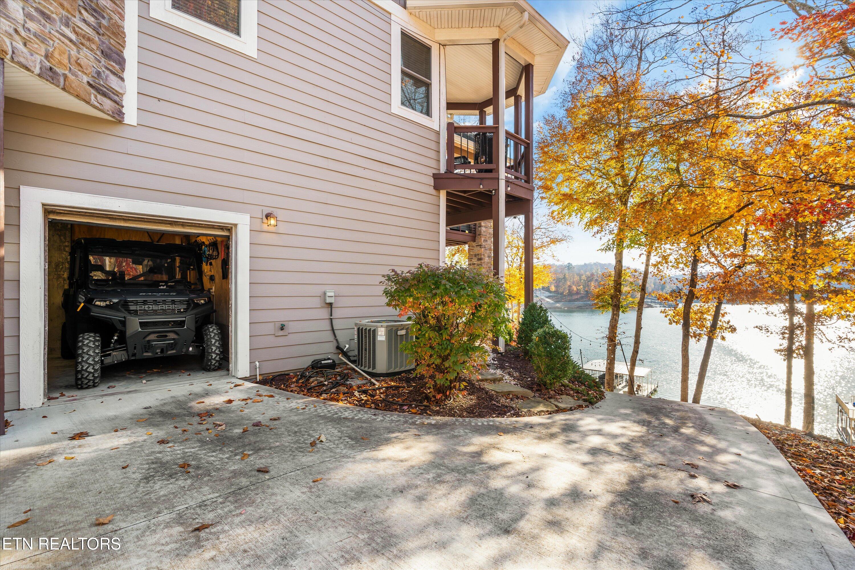 493 Bankwood Lane Lafollette TN 37766