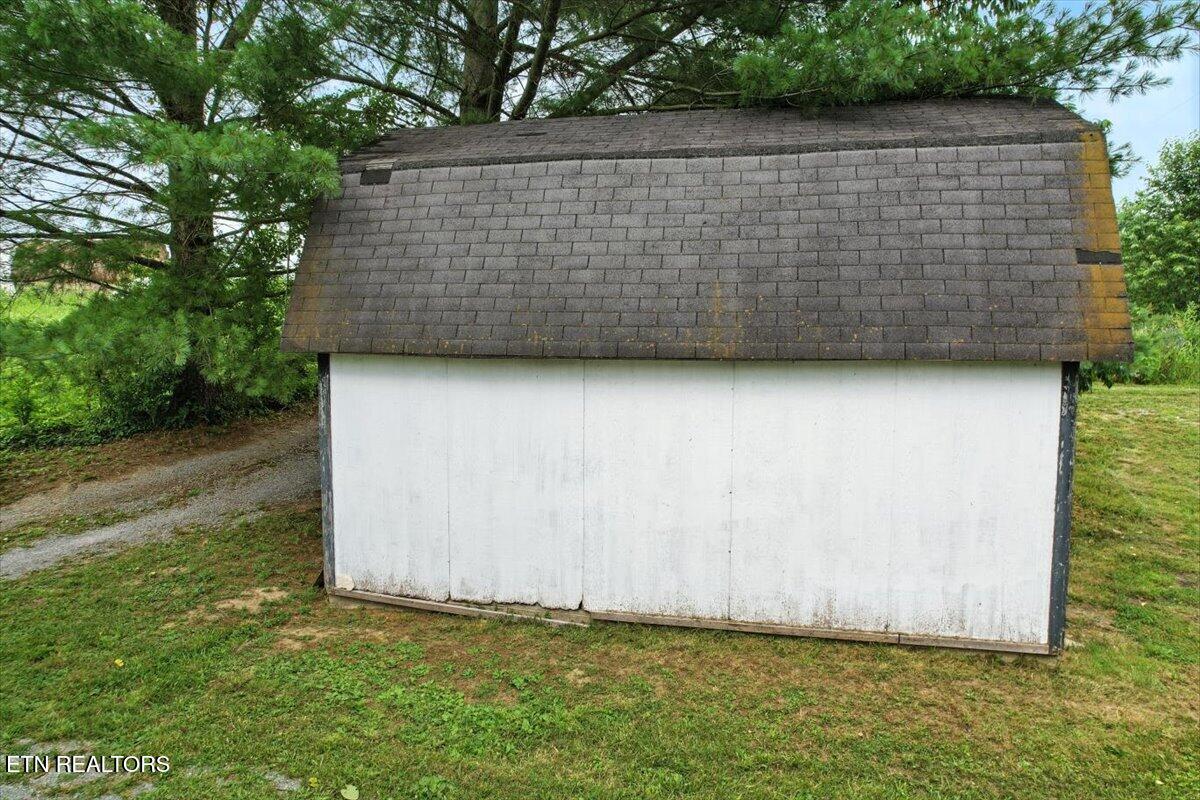 387 Price Drive Speedwell TN 37870