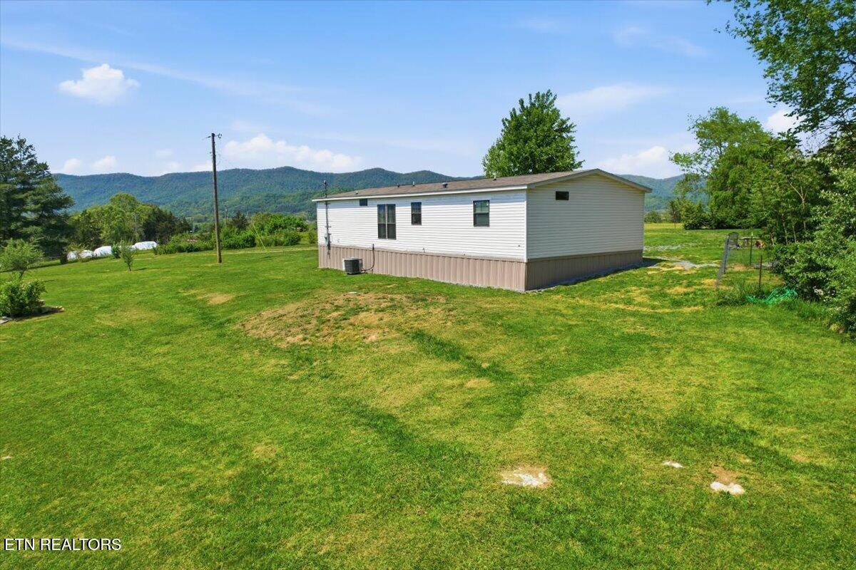 387 Price Drive Speedwell TN 37870