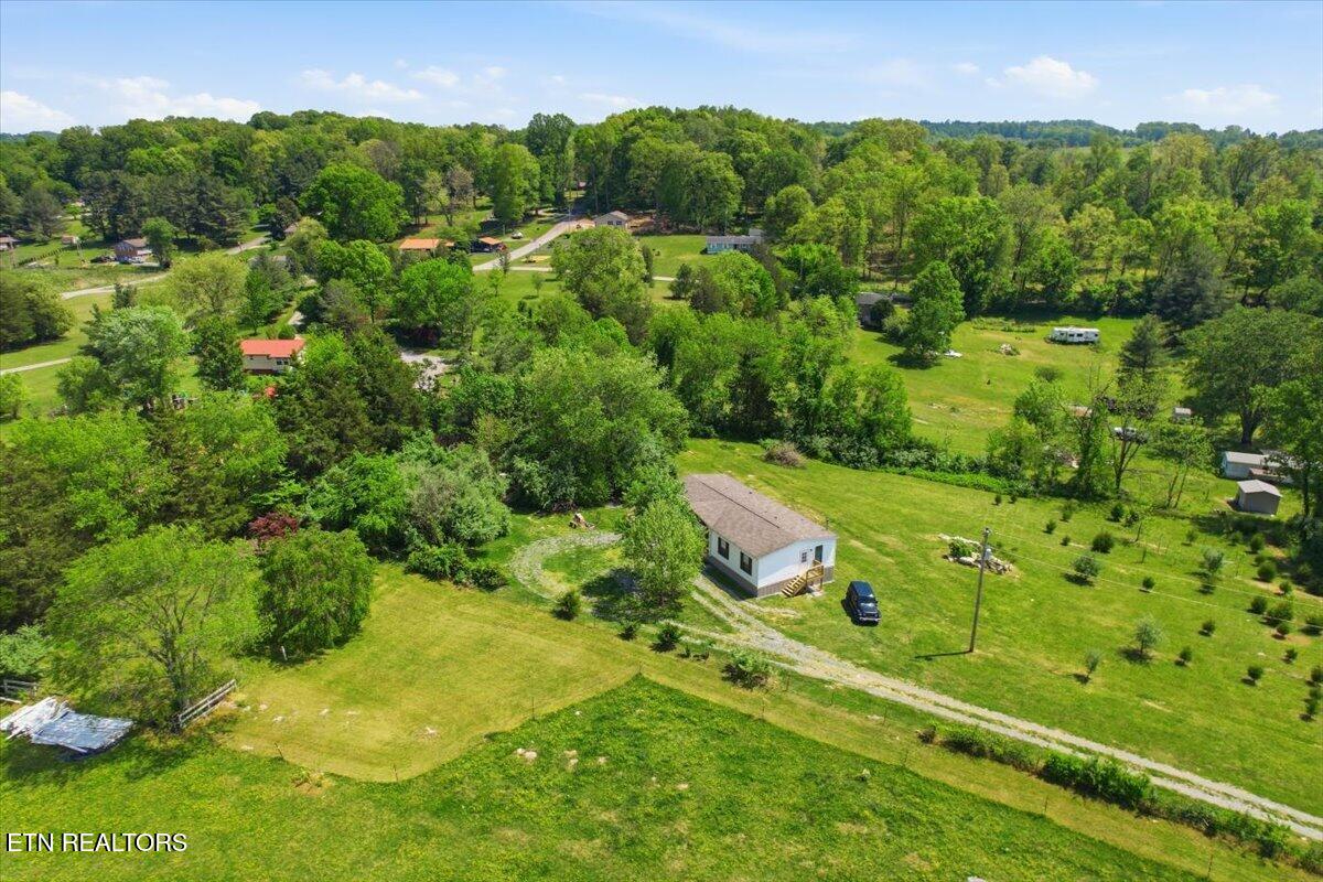 387 Price Drive Speedwell TN 37870