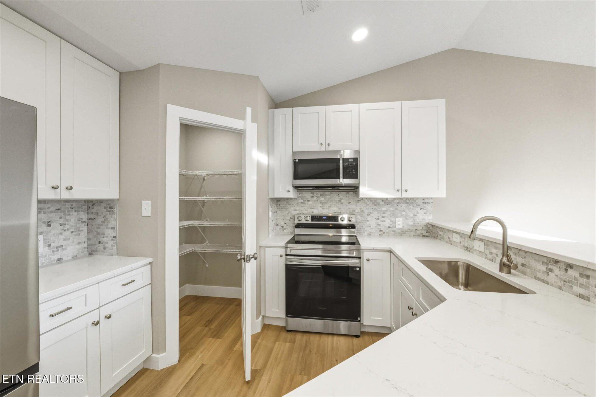 333 Granville Conner Road Powell TN 37849