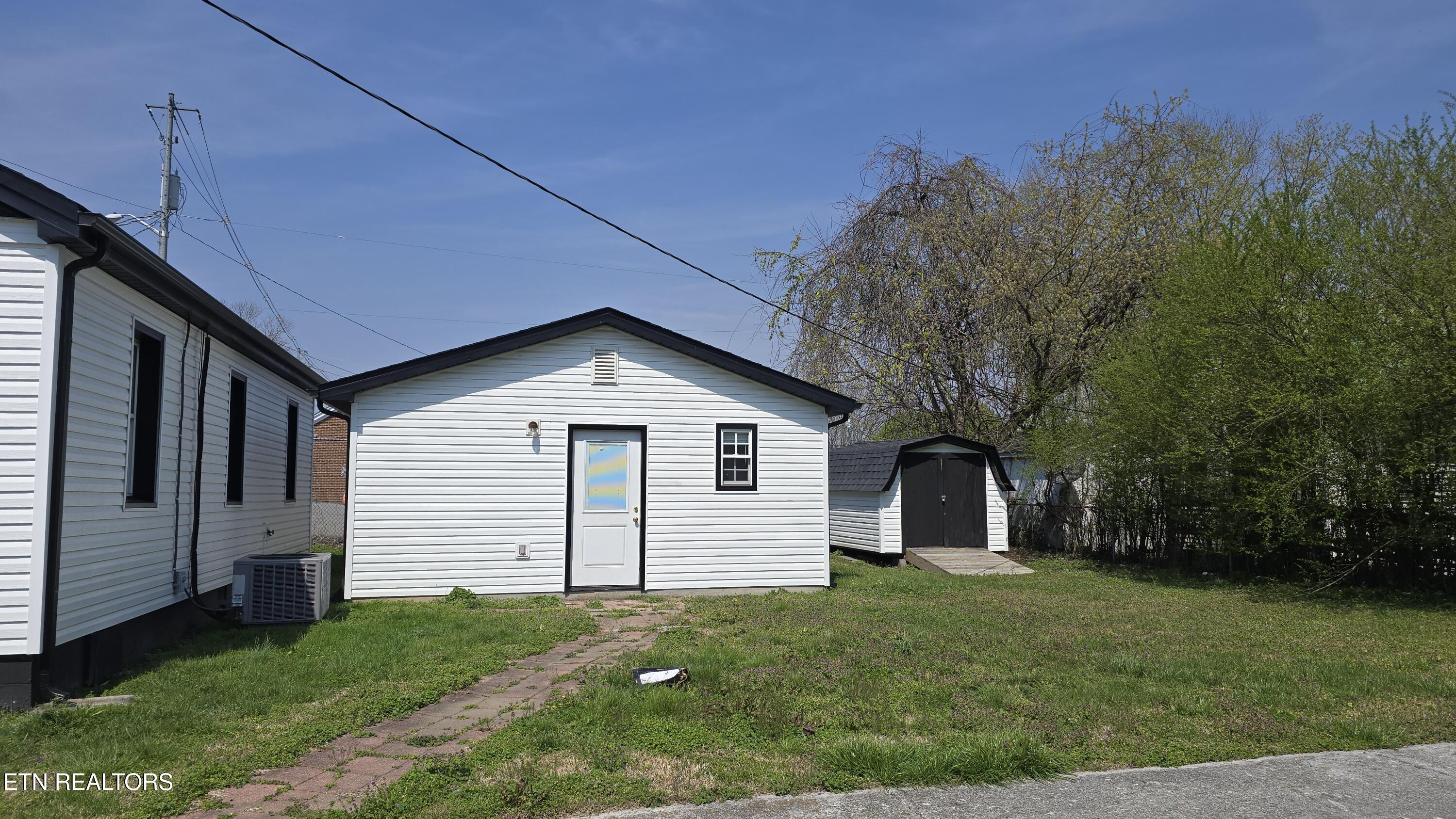 119 E 6th Street Rocky Top TN 37769