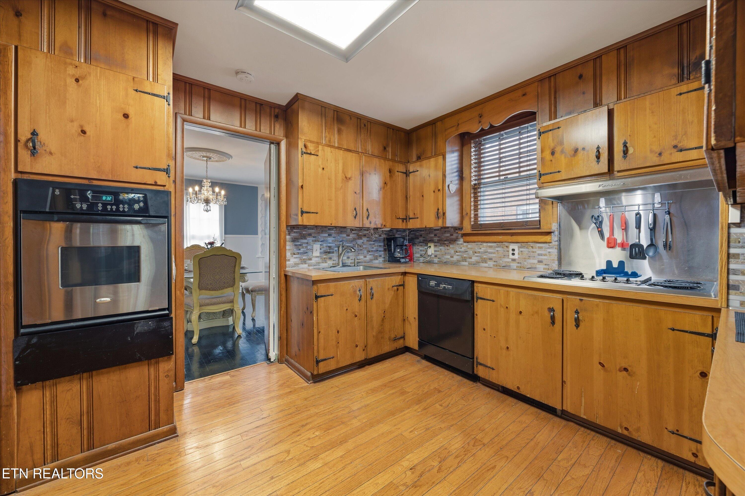 129 S Kingston Avenue Rockwood TN 37854