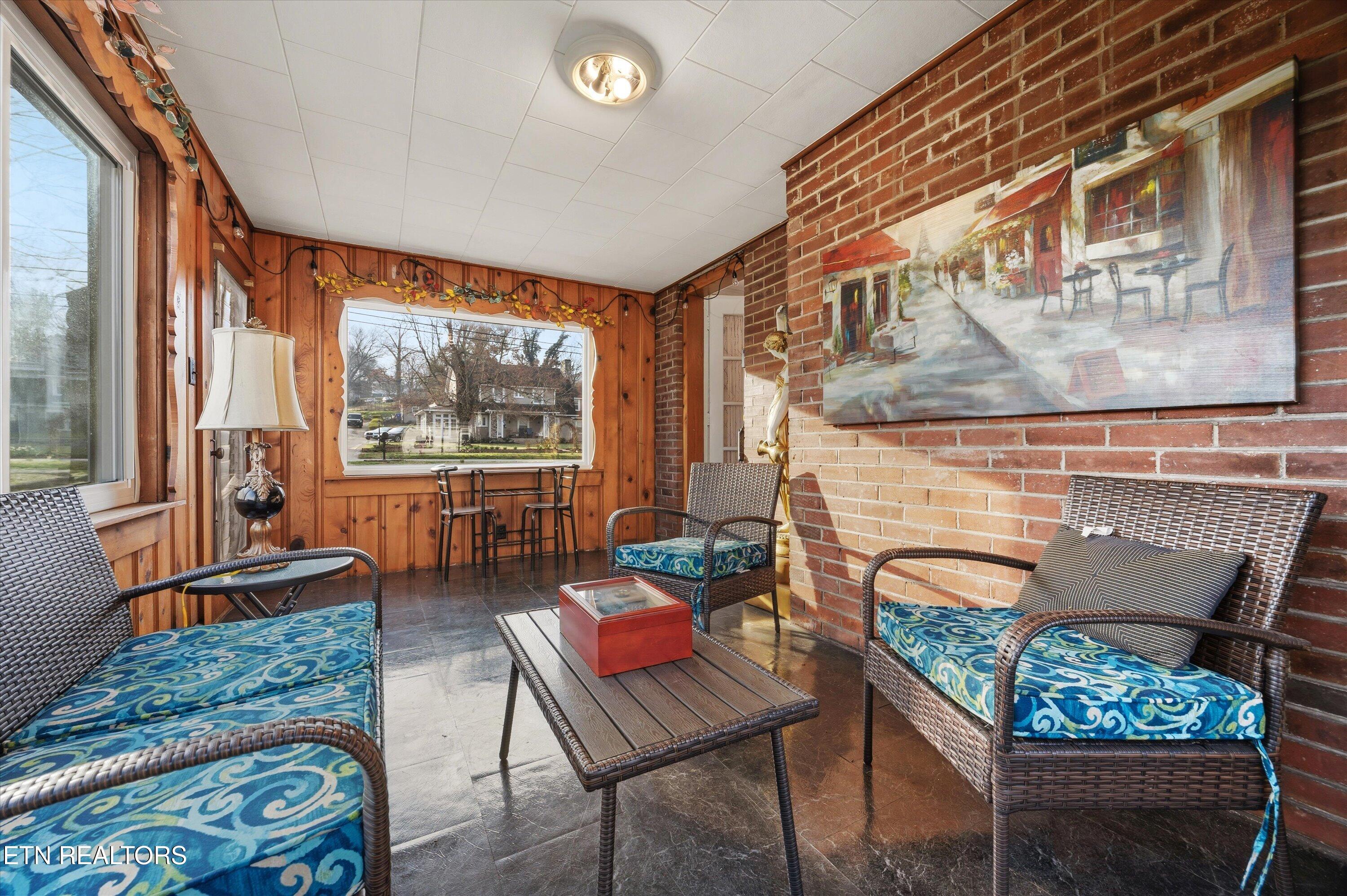 129 S Kingston Avenue Rockwood TN 37854
