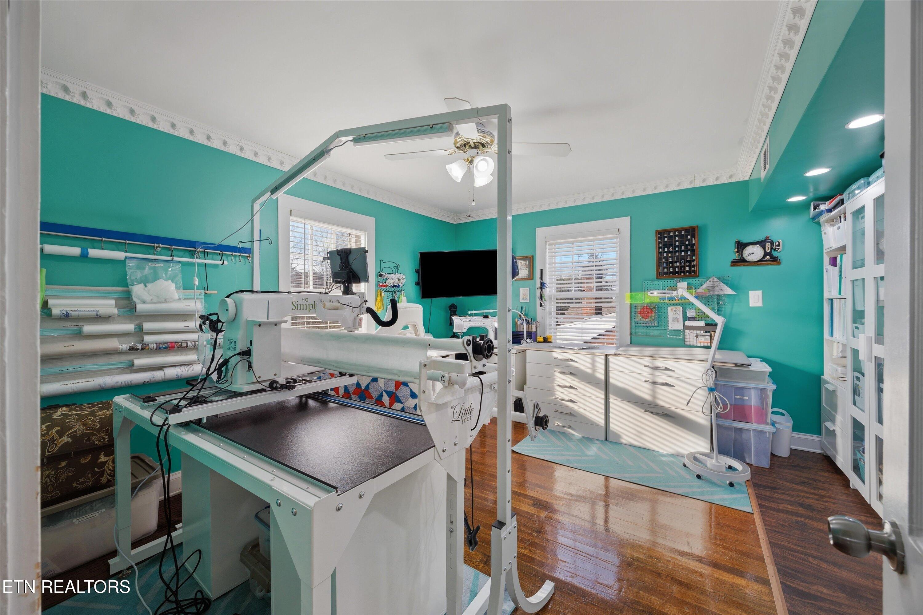 129 S Kingston Avenue Rockwood TN 37854