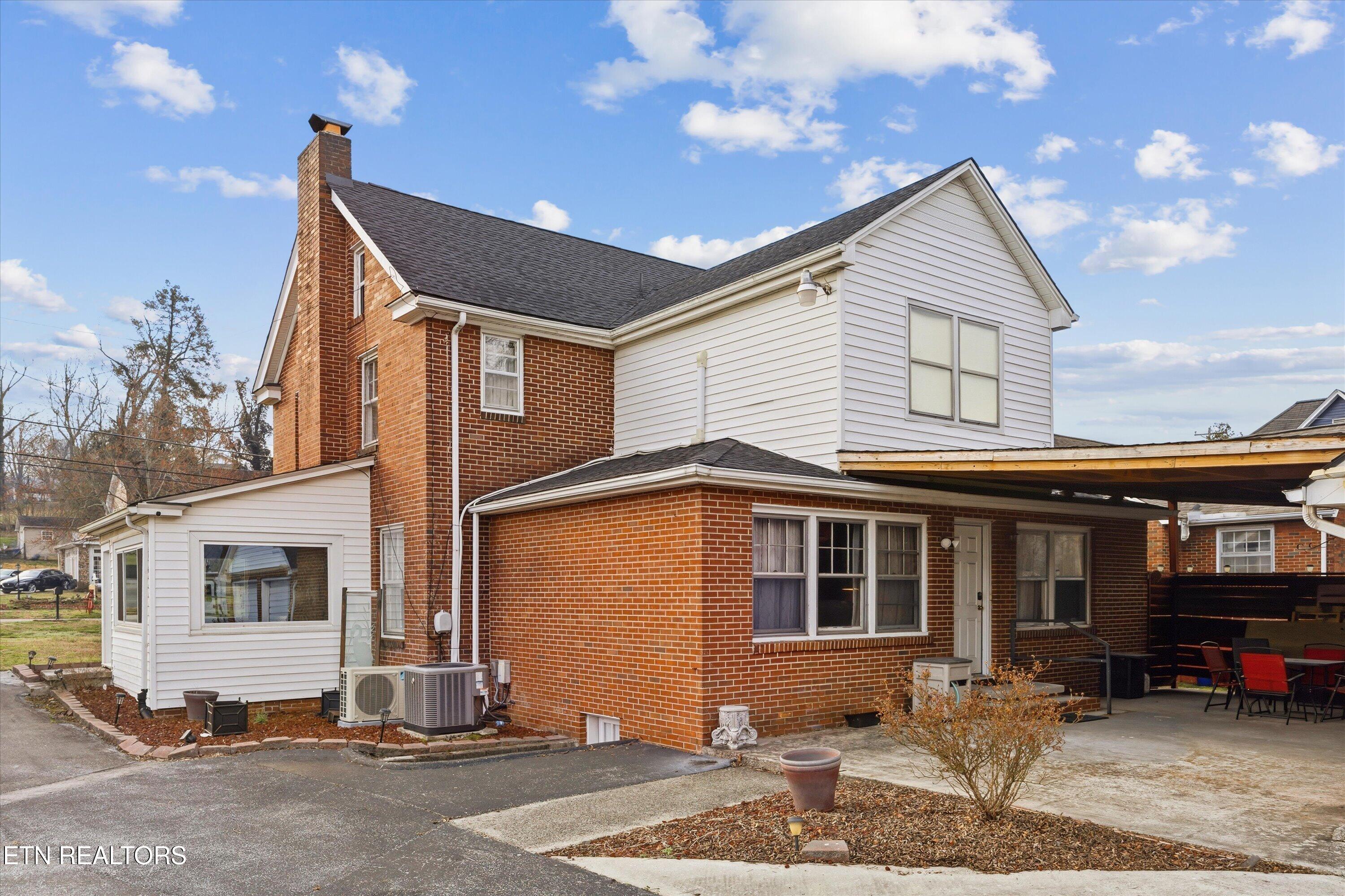 129 S Kingston Avenue Rockwood TN 37854