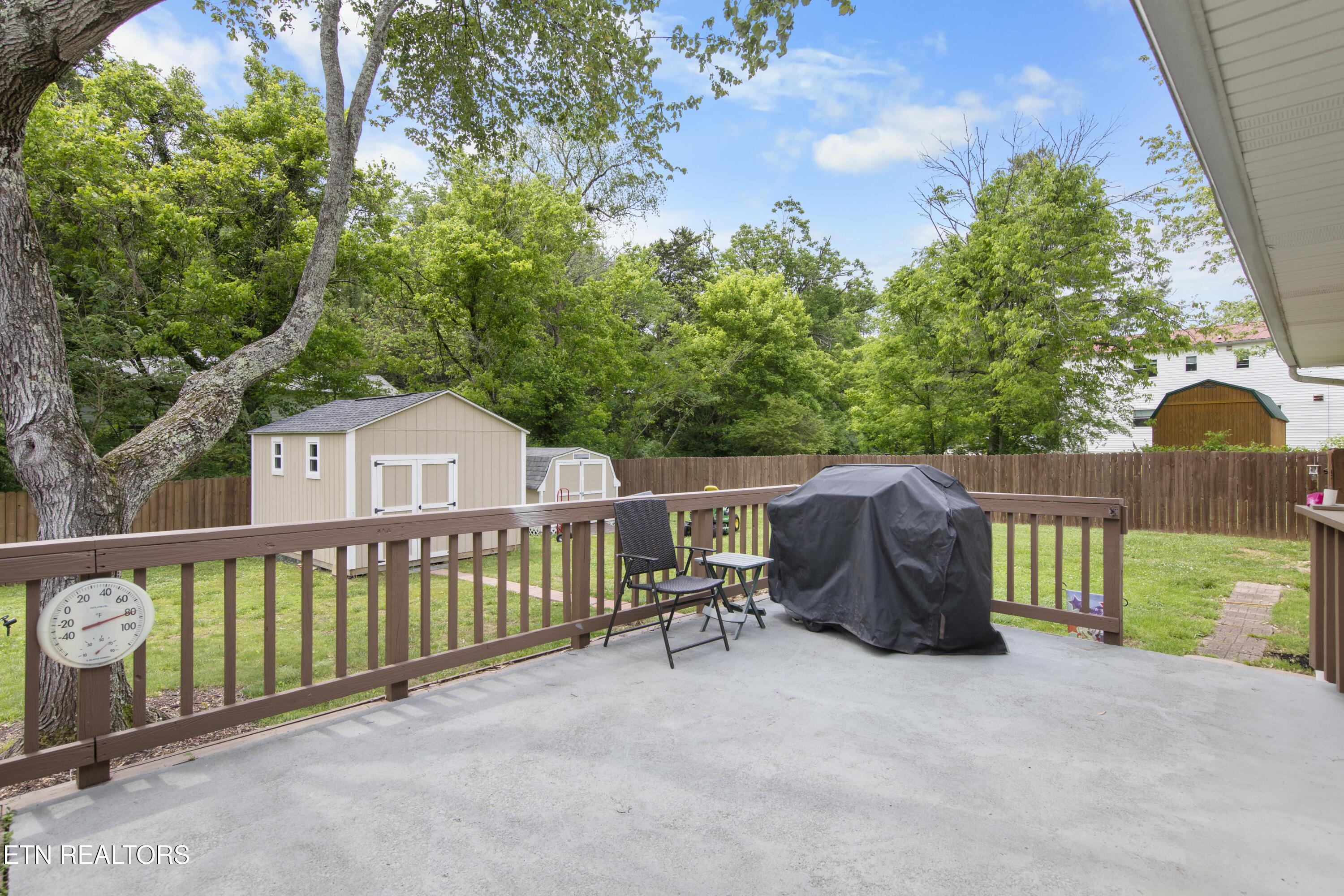 4937 Ada Lane Knoxville TN 37918
