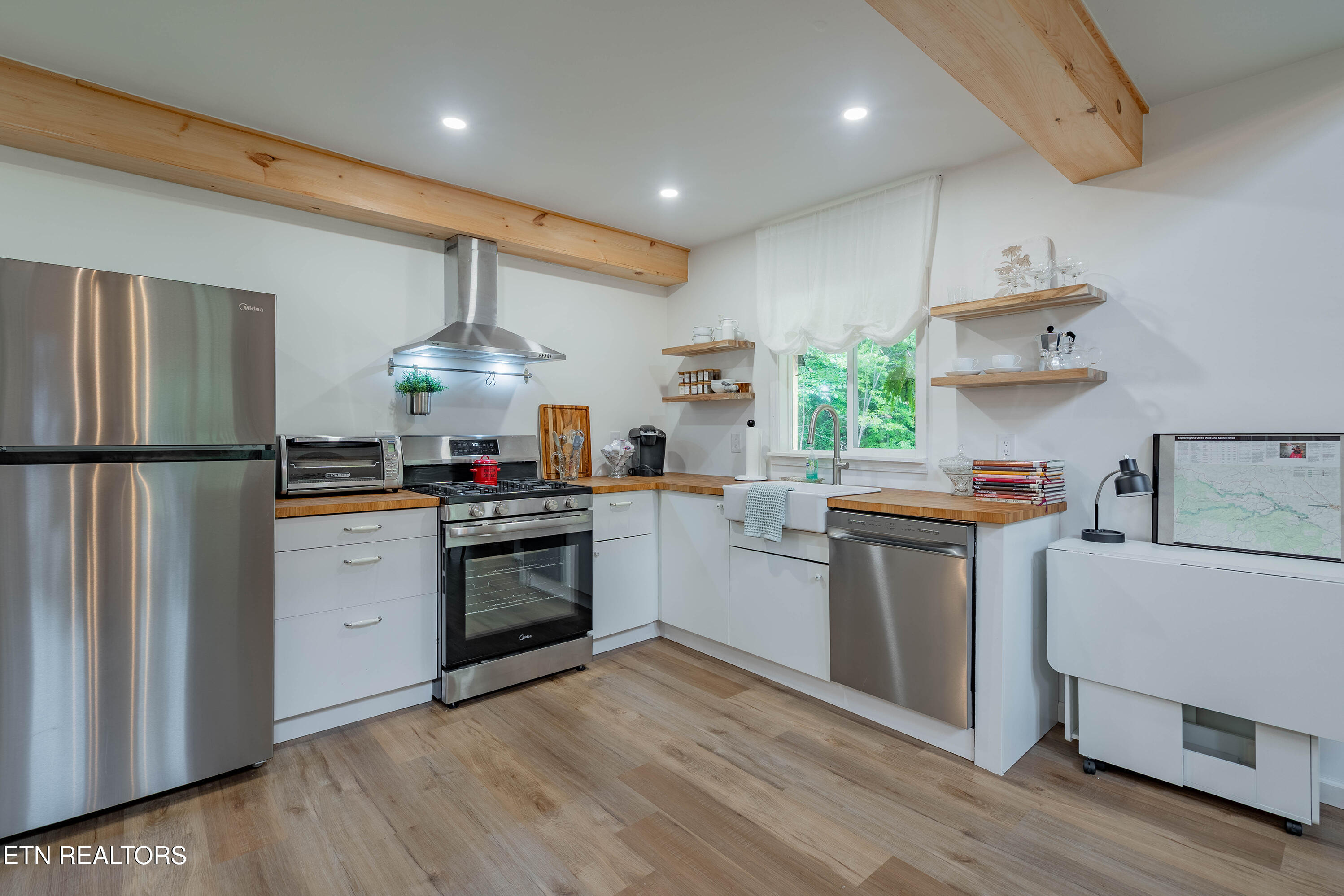 131 Bart Woolum Road Lancing TN 37770