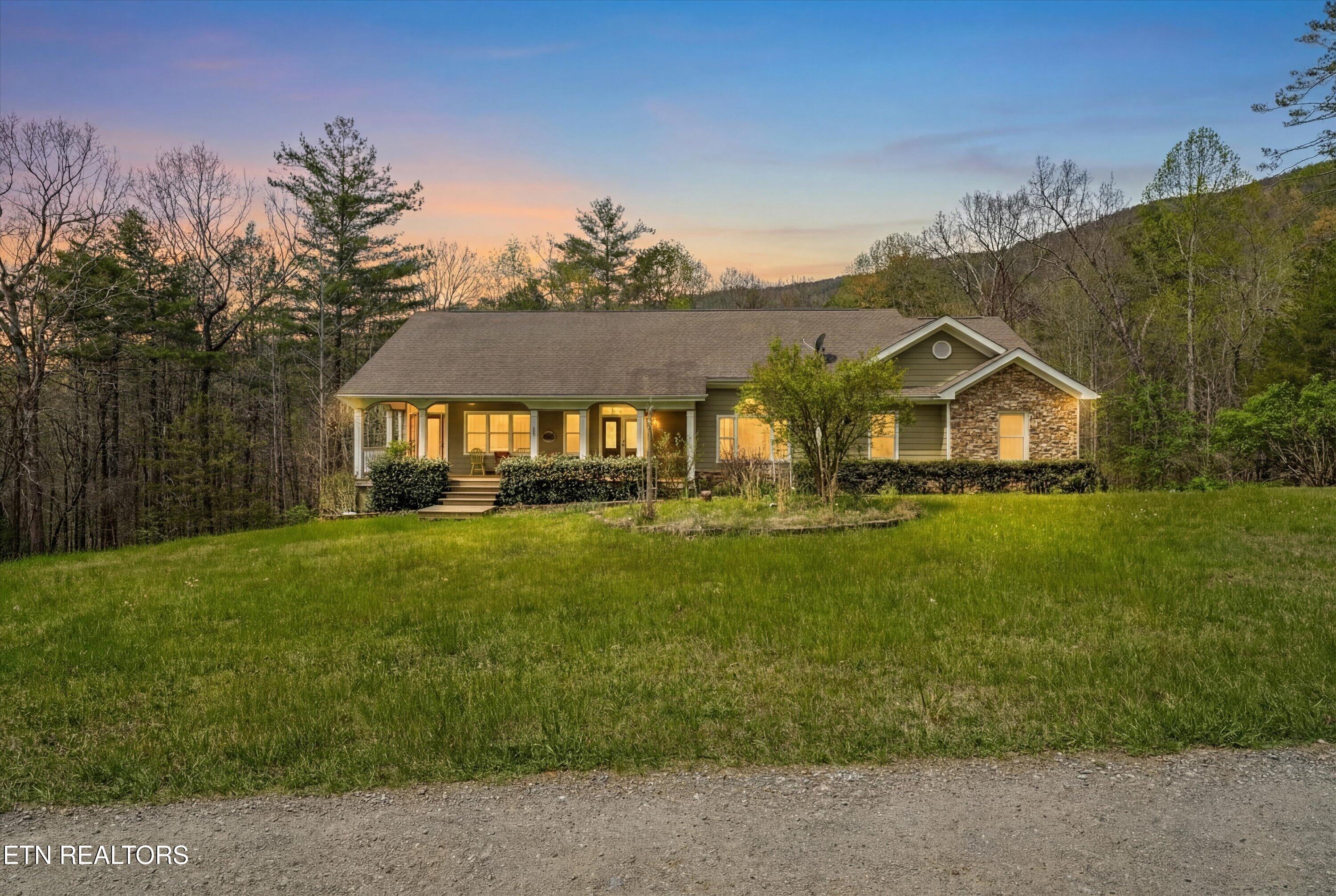 117 Cooper Road Tallassee TN 37878