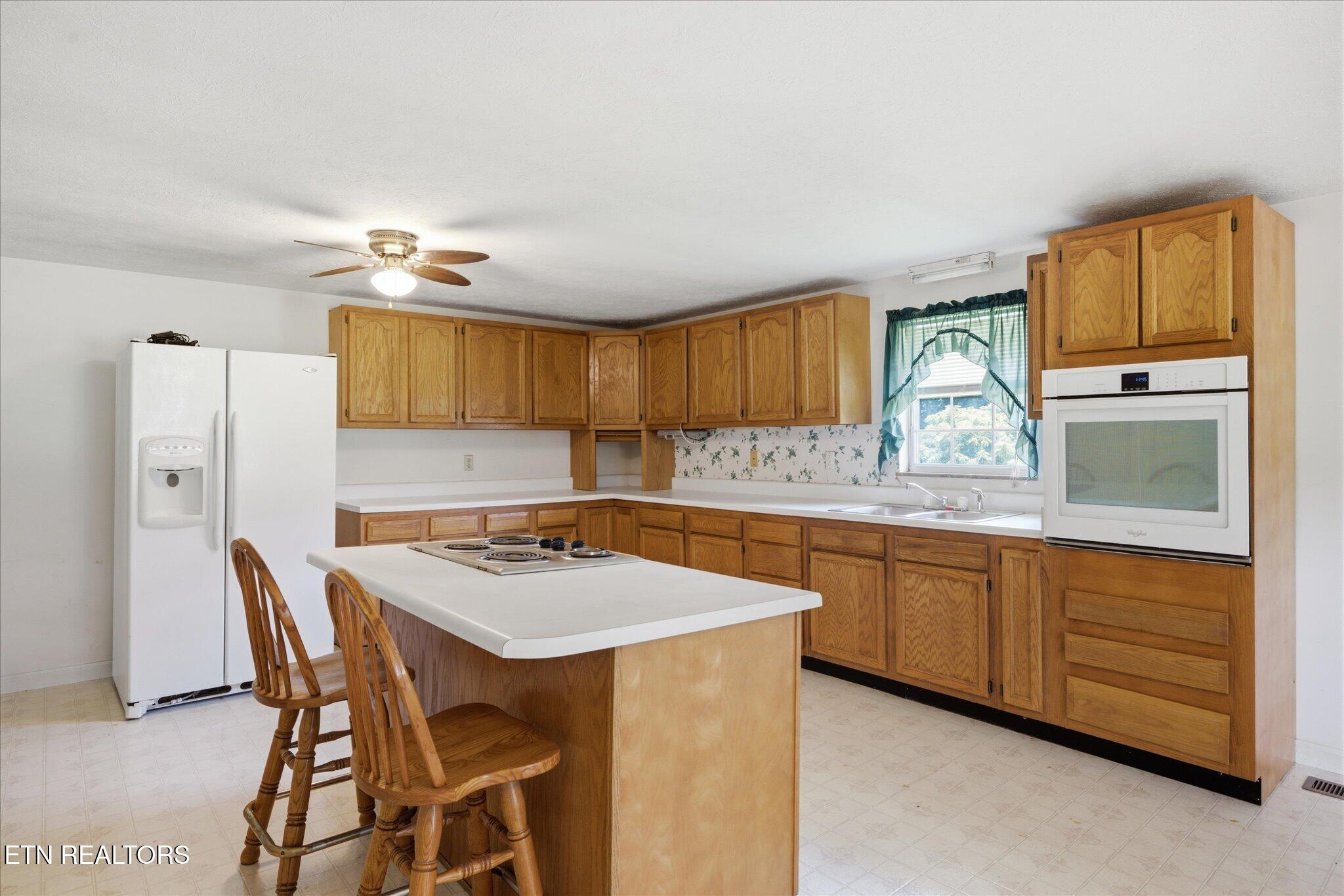 193 Loyston Road Maynardville TN 37807