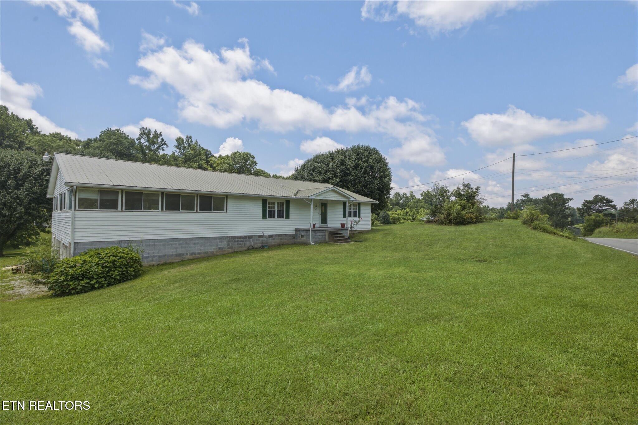 193 Loyston Road Maynardville TN 37807