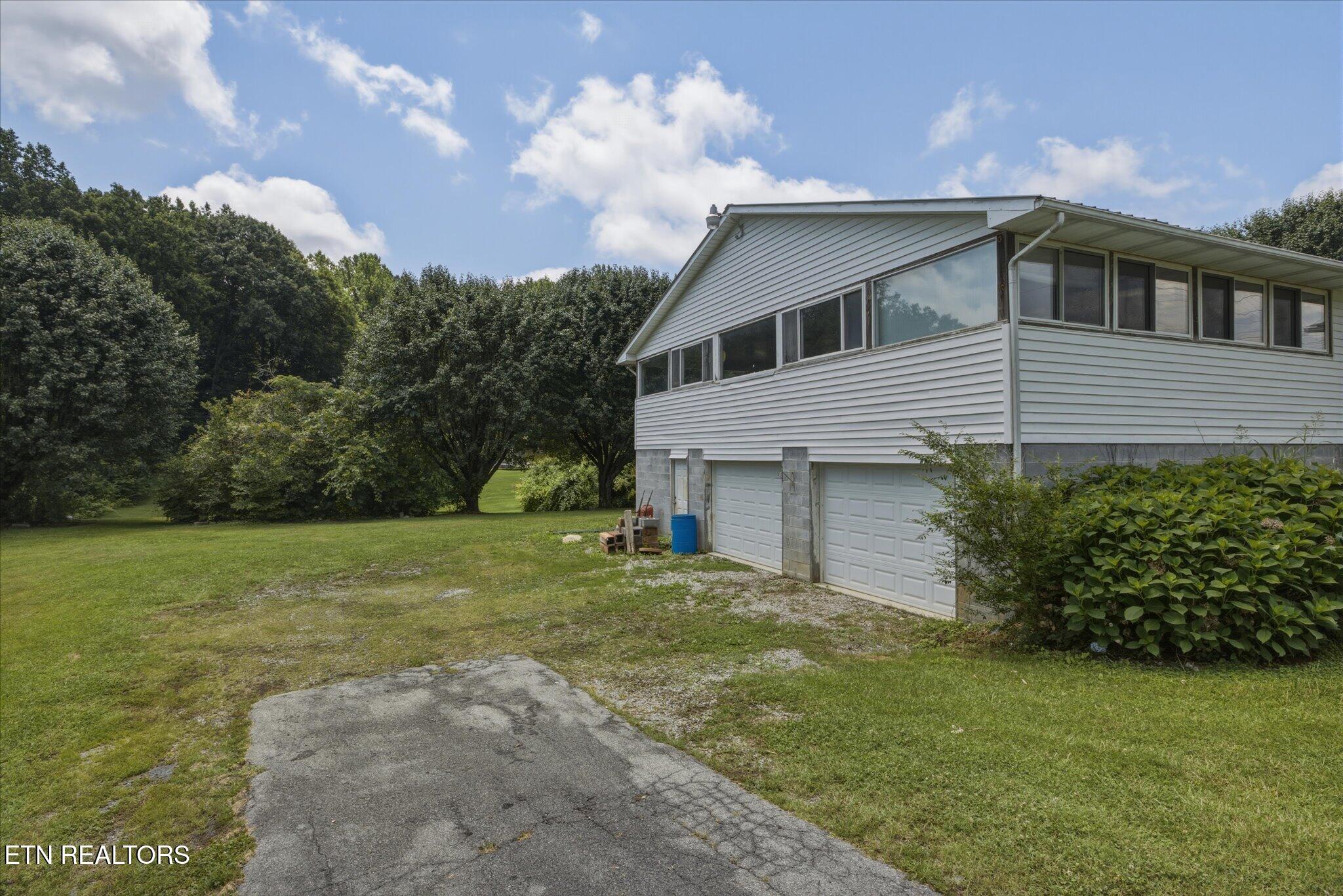 193 Loyston Road Maynardville TN 37807