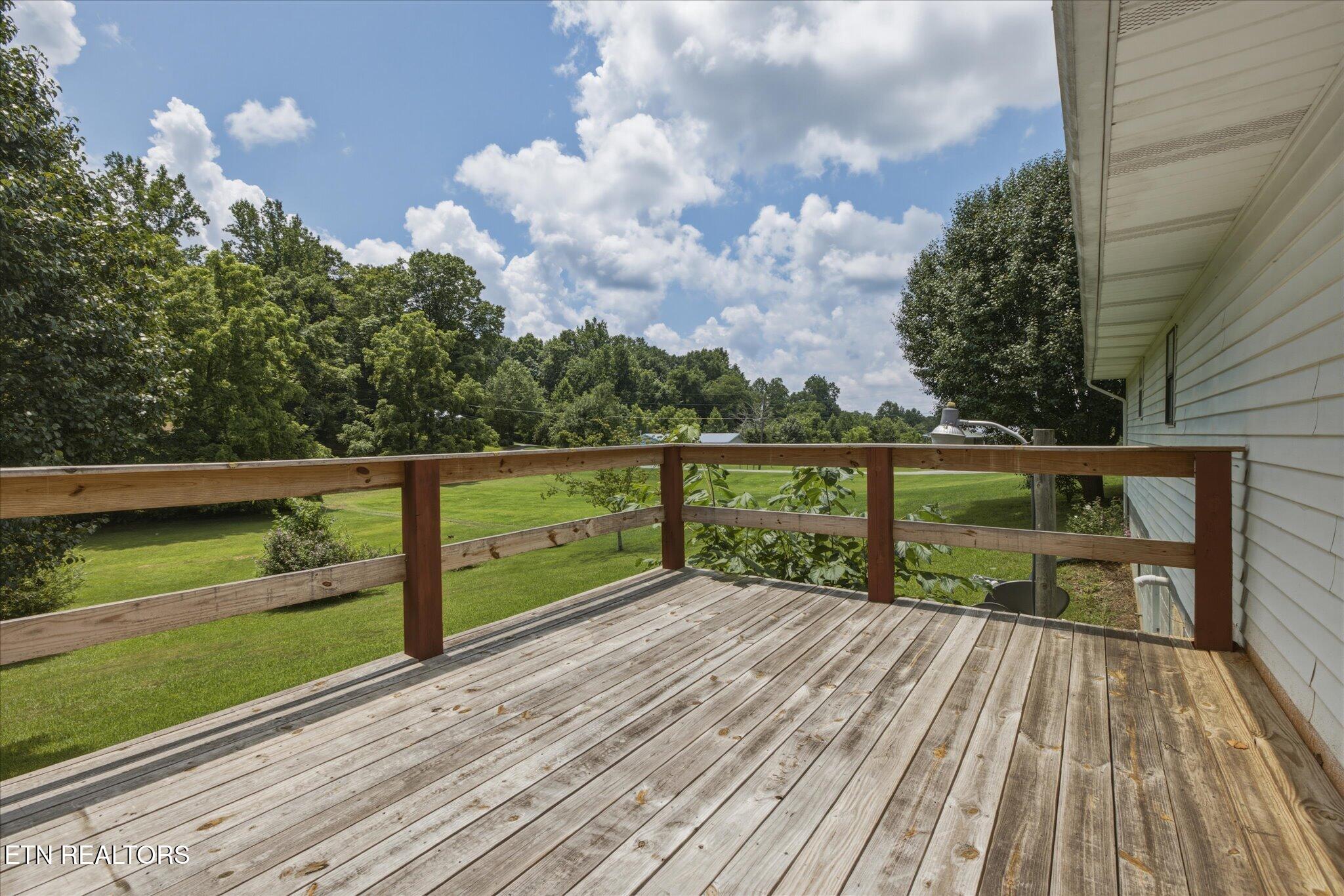 193 Loyston Road Maynardville TN 37807