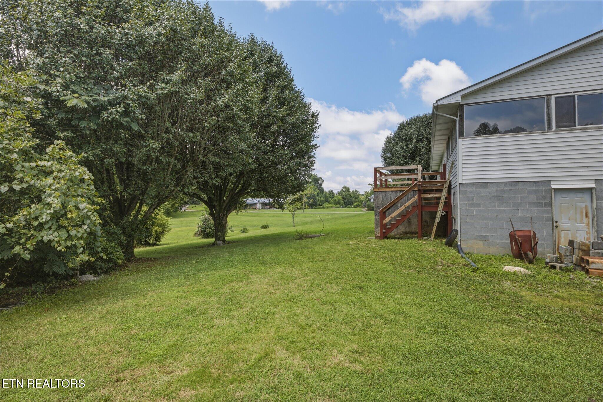 193 Loyston Road Maynardville TN 37807