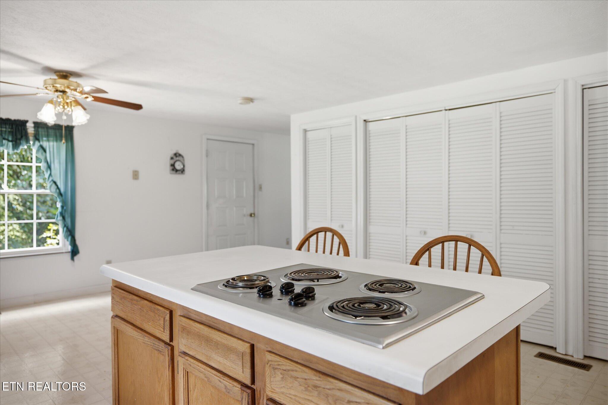 193 Loyston Road Maynardville TN 37807