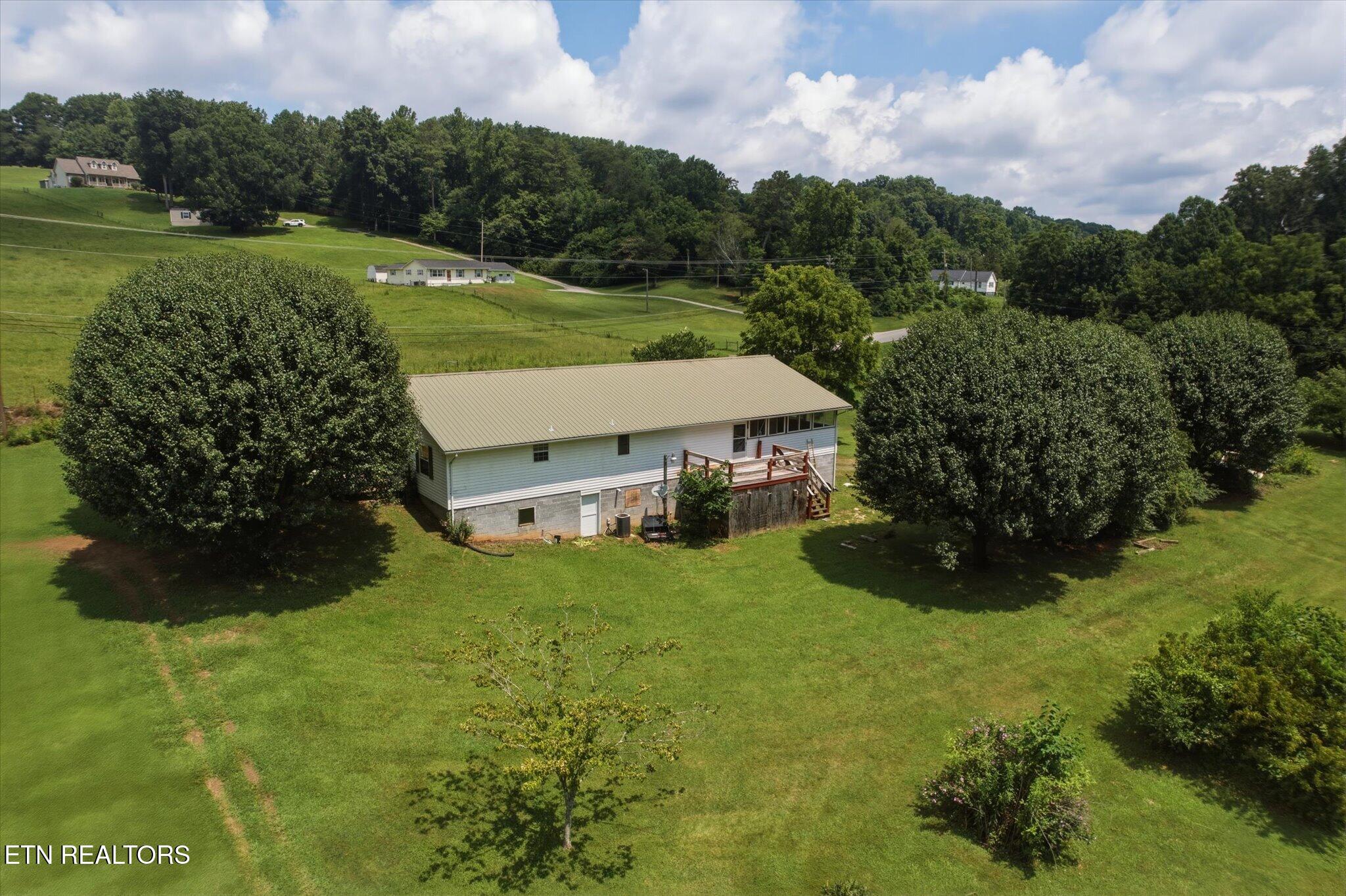 193 Loyston Road Maynardville TN 37807