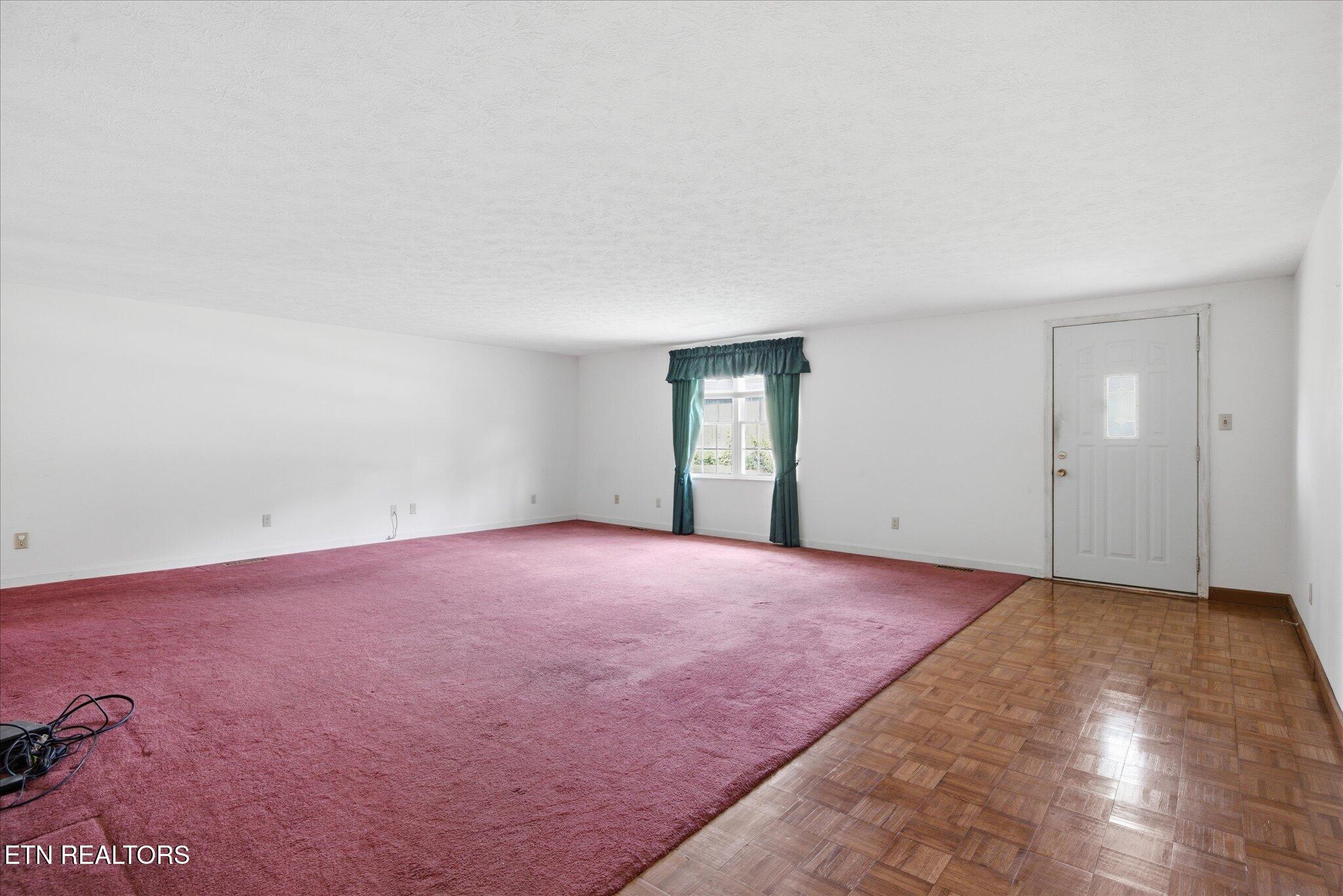 193 Loyston Road Maynardville TN 37807