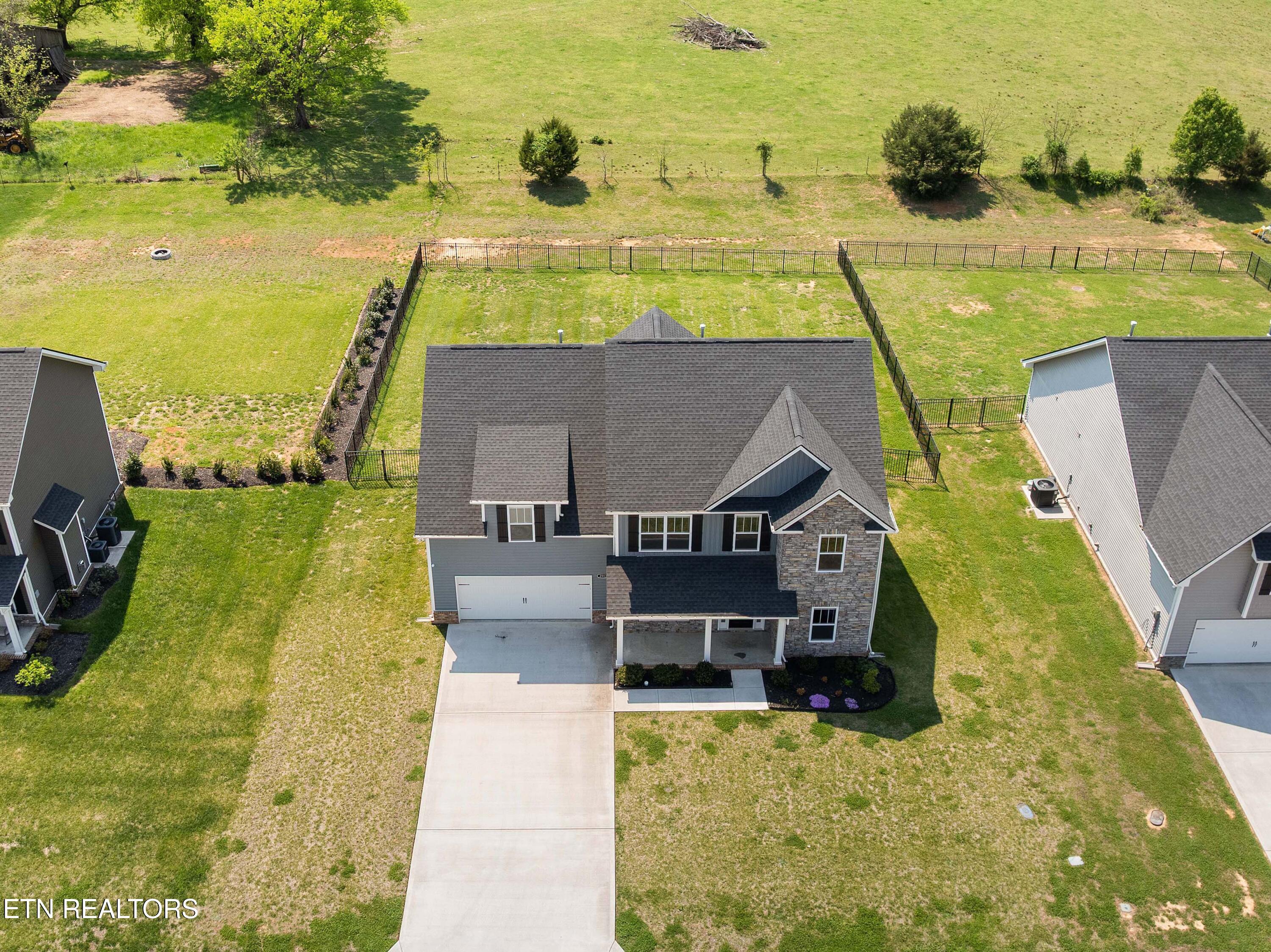 2013 Farm Boulevard Sevierville TN 37876