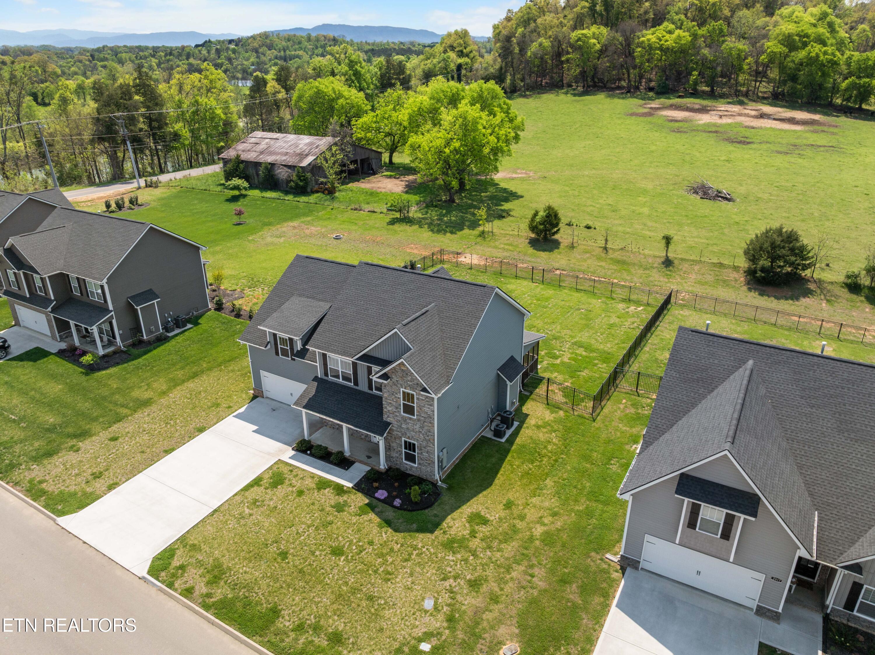 2013 Farm Boulevard Sevierville TN 37876