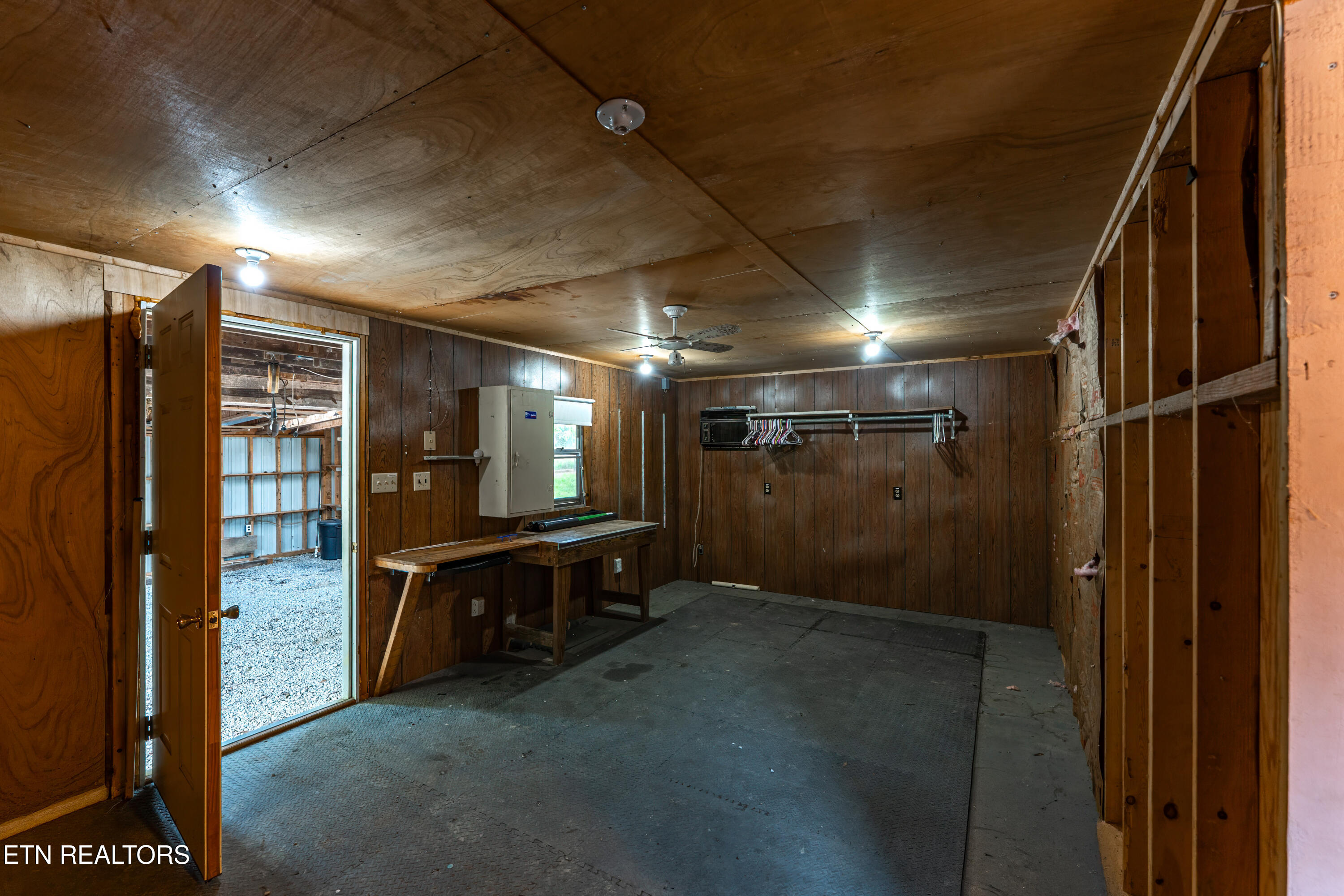 255 Cold Stream Farm Road Madisonville TN 37354