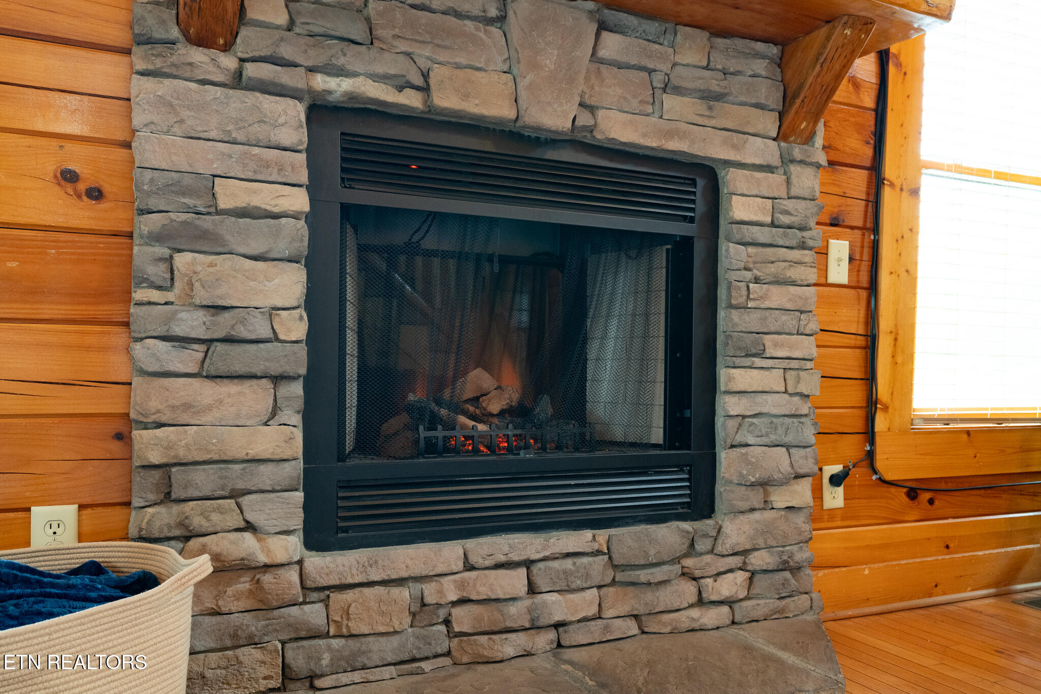 1734 Summit View Way Pigeon Forge TN 37862