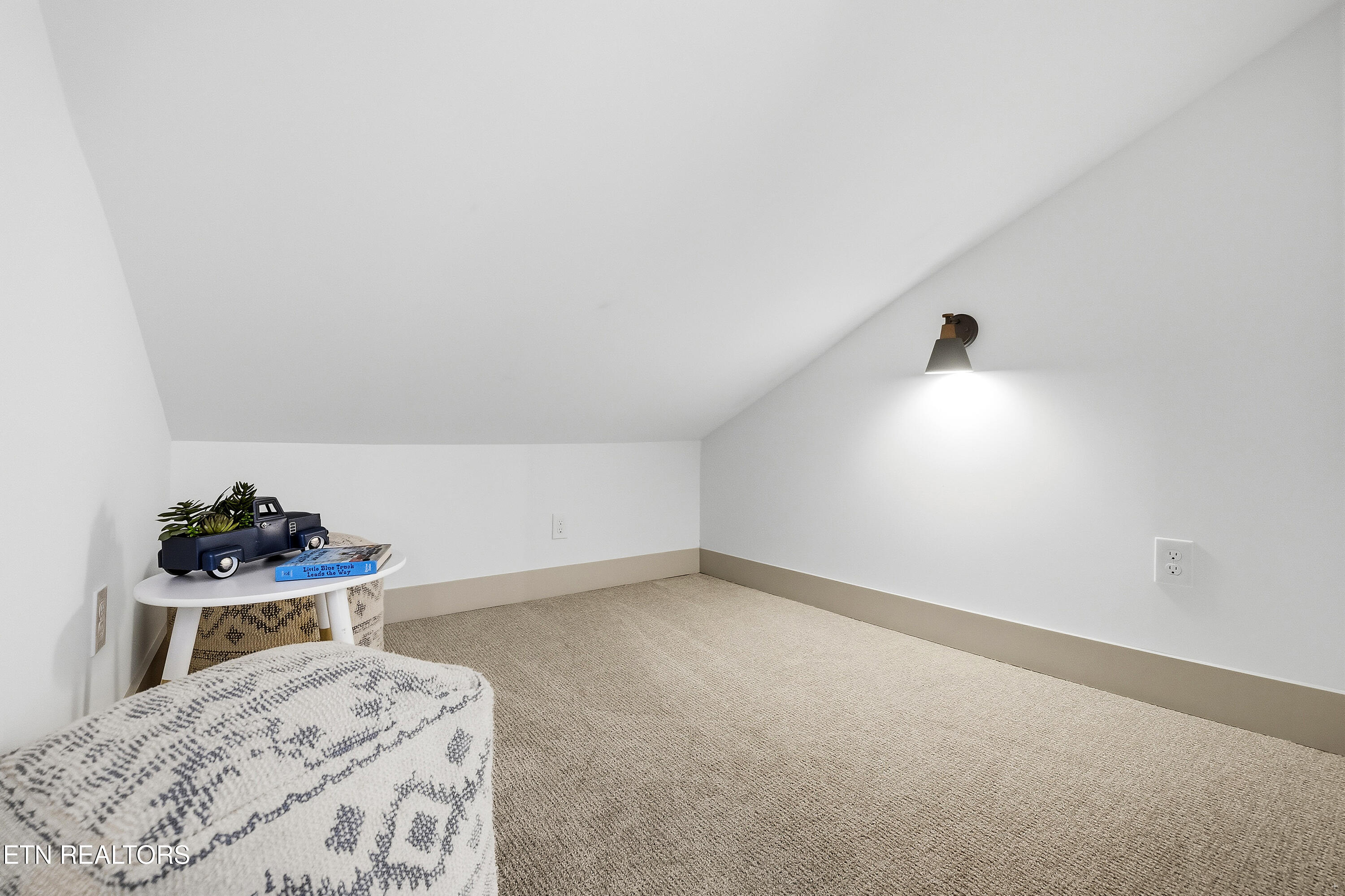 2622 Woodrow Drive Knoxville TN 37918